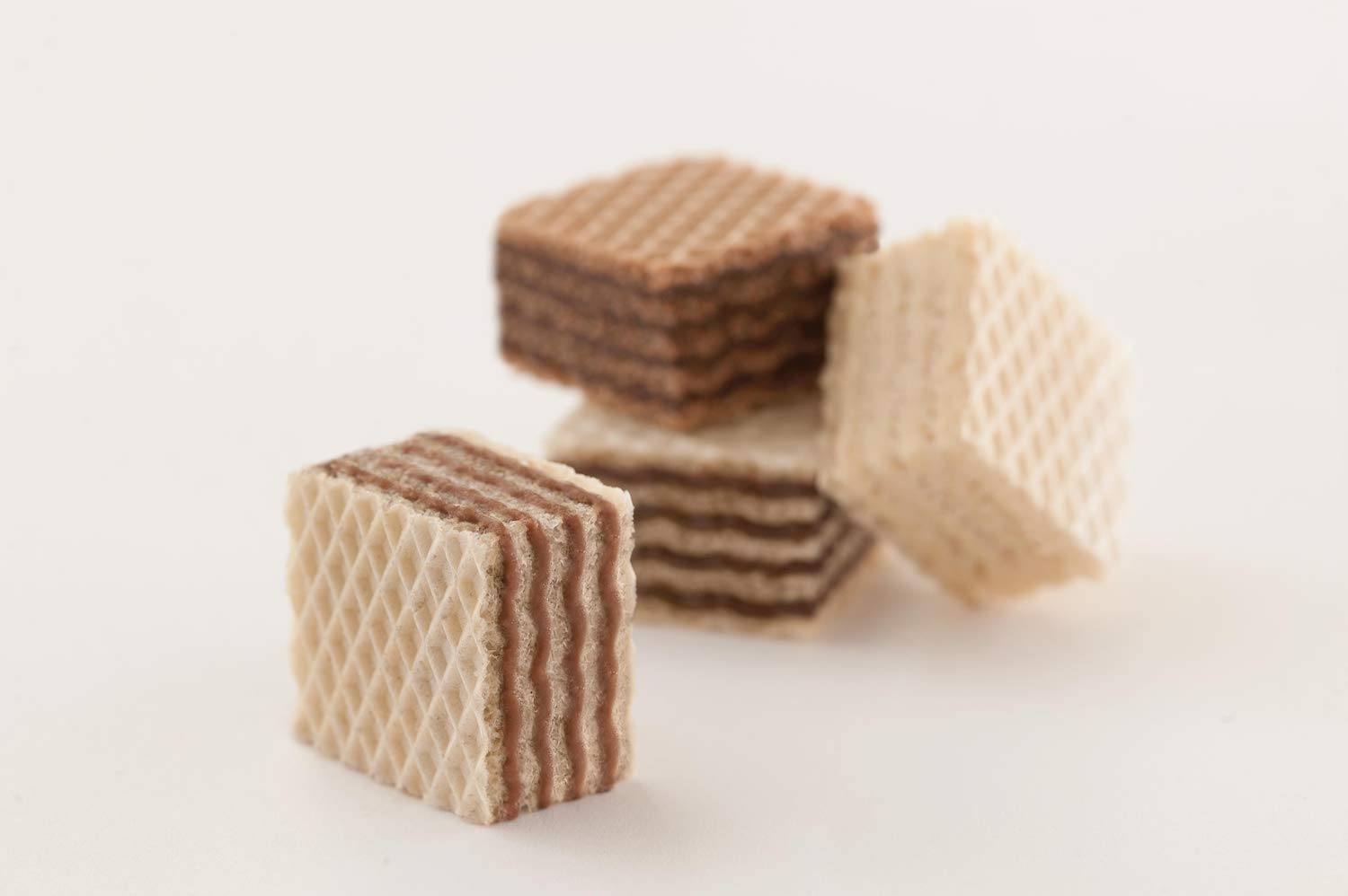 Loacker Quadratini Mini Wafer Biscuits, Napolitaner Hazelnut, 125g