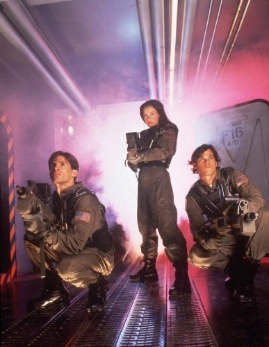 Space: Above and Beyond (Inklusive Pilotfolge) - Sci-Fi [DVD] 3