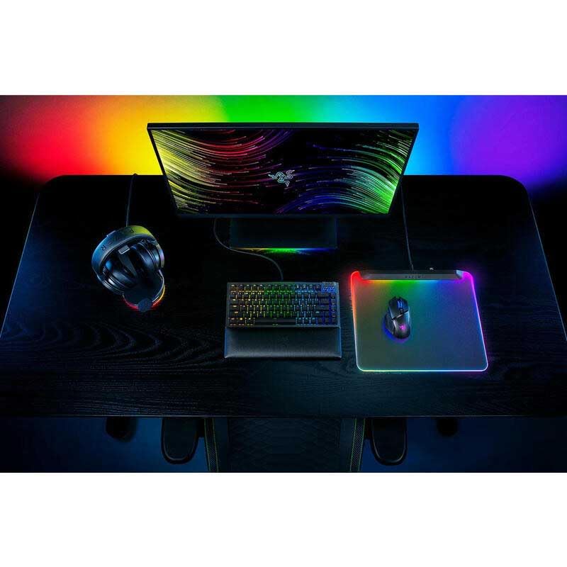 Razer Firefly V2 Pro - RGB Backlit Gaming Mouse Mat with 15-Zone Chroma Lighting & Integrated USB Port
