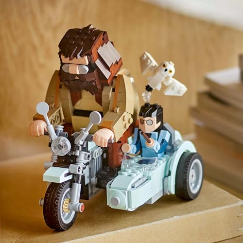LEGO Harry Potter Hagrid &amp; Harrys Motorradfahrt – Baubares Fahrzeug-Spielset für Kinder ab 9 Jahren 4