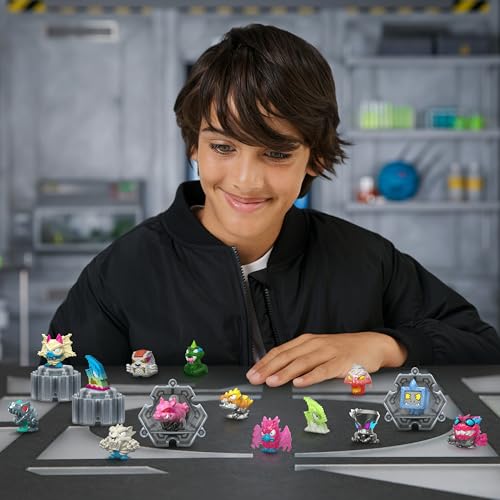 MrBeast Lab Swarms Hyper Fusion Series - Micro Beasts Mega Lab Pack Collectibles 7