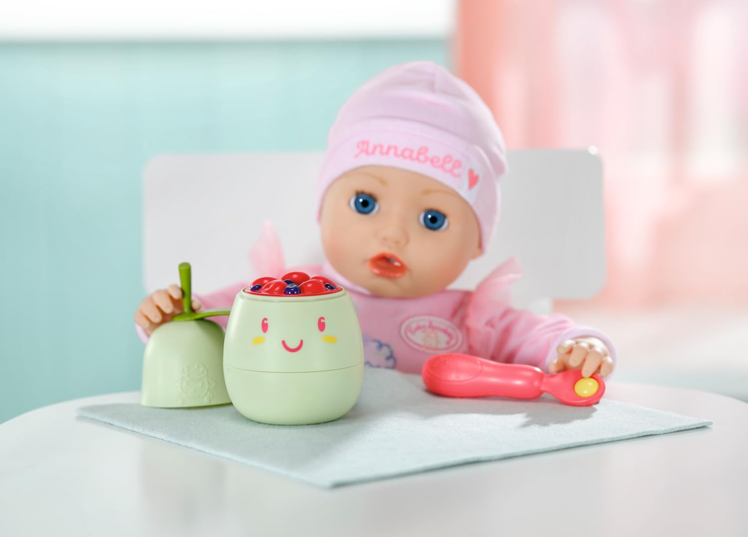 Baby Annabell Lunch Time Feeding Set 707494 - Pear-Shaped Lunch Box with Sound Effects for 3+ Years 4