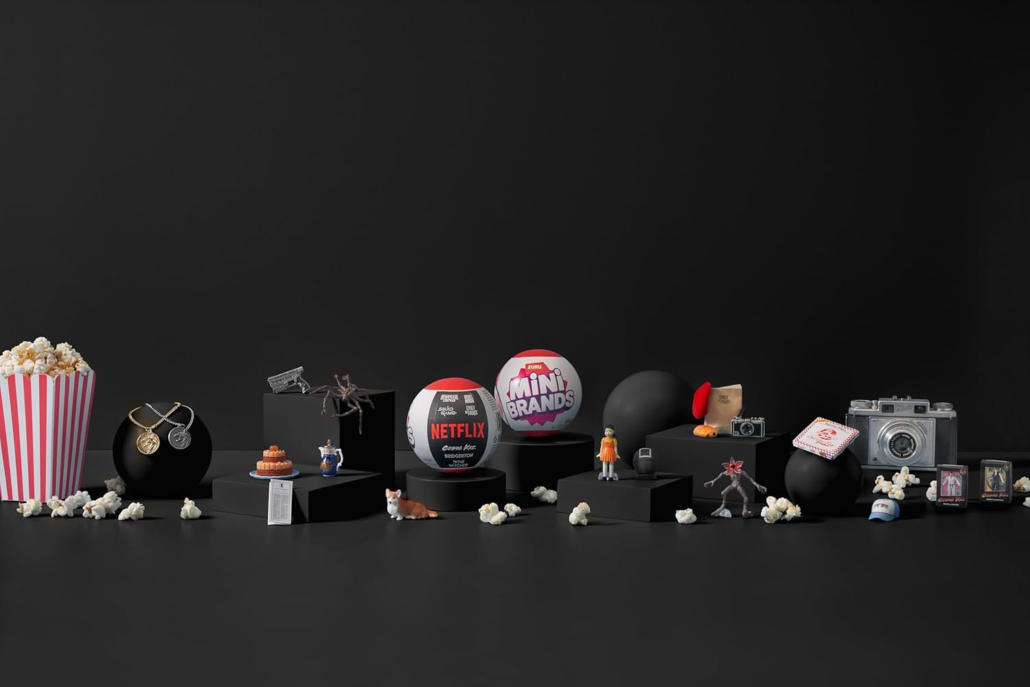 Mini Brands Netflix Capsule by ZURU - Surprise Collectible Minis from Stranger Things, Bridgerton & Squid Game