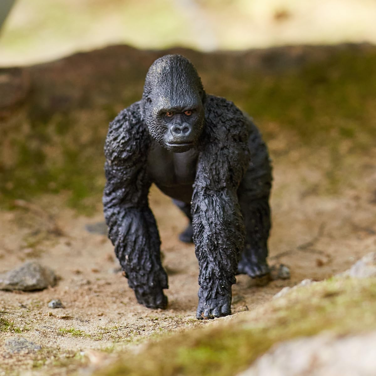 SCHLEICH Male Gorilla Figure - Wildlife Animal Toy for Kids 36 Months+