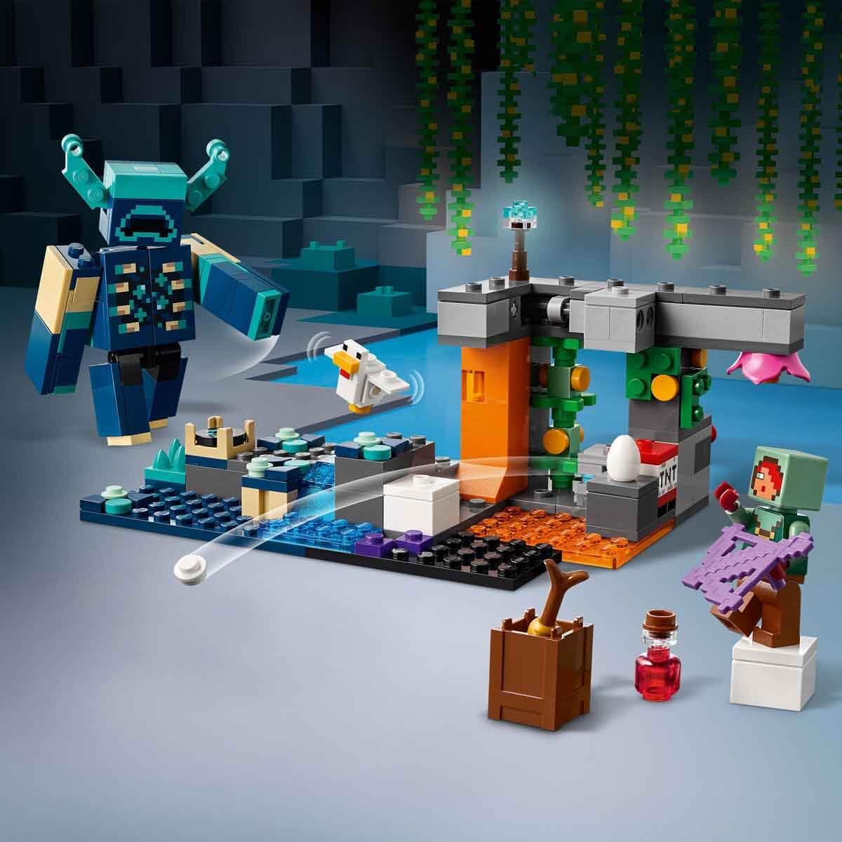 LEGO Minecraft The Warden Encounter 21274 – Baubare Warden-Figur mit Minifigur und üppigem Höhlenset 3