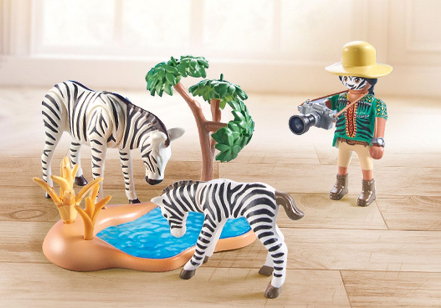 Playmobil 71295 Wiltopia Photographer with Zebras, exploring the animal kingdom,