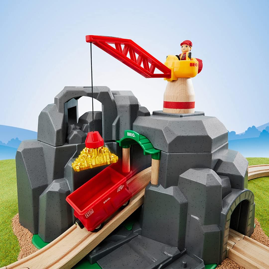 BRIO Crane and Mountain Tunnel Train Set with Sound Features for Kids 9