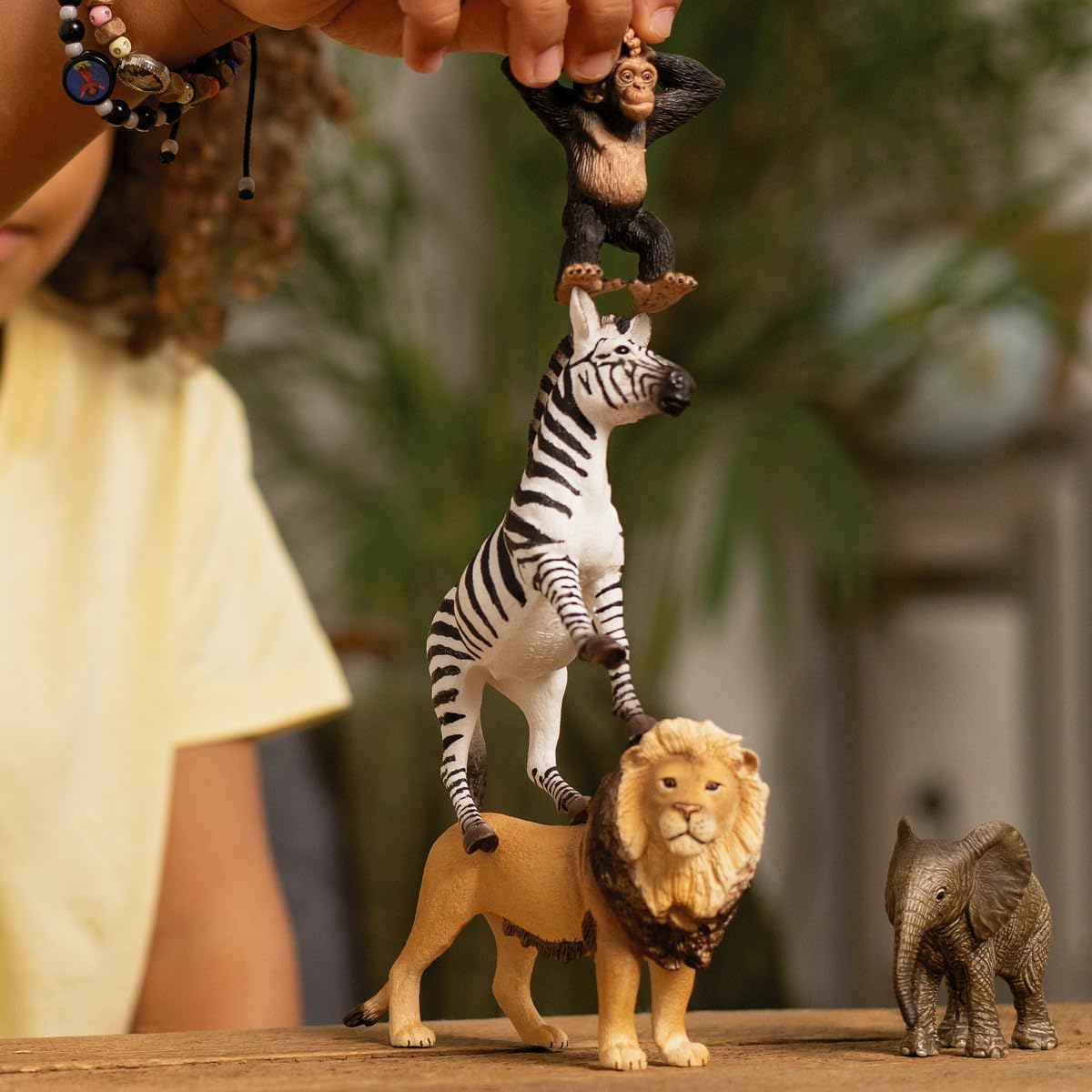 Schleich WILD LIFE Africa Starter Set - 4 Realistic Animal Figurines for Imaginative Play 6