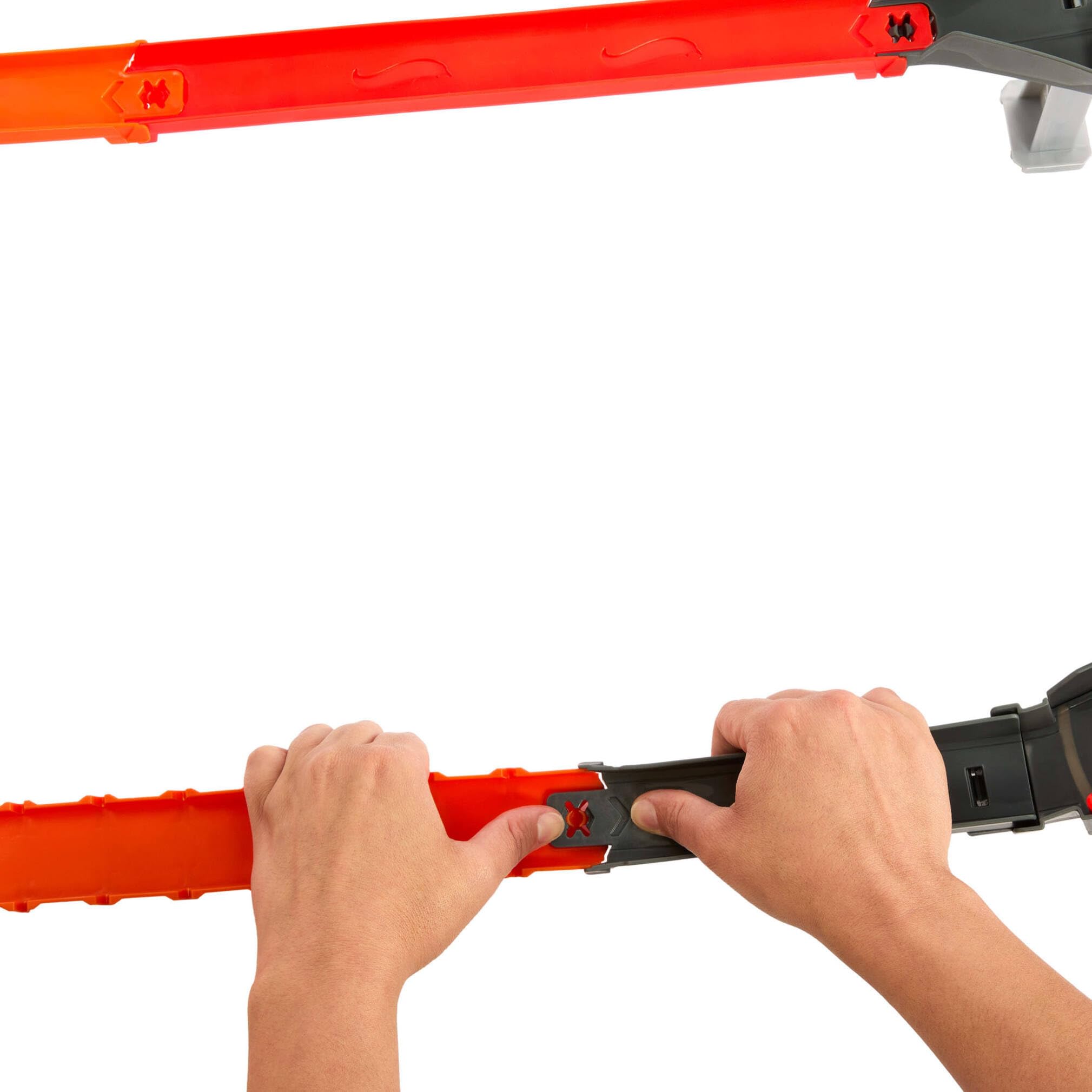 Hot Wheels Racing Formula 1 Sprint Race Circuit Track Set - 3 Die-Cast Cars & 10-Piece Track for Kids 5+