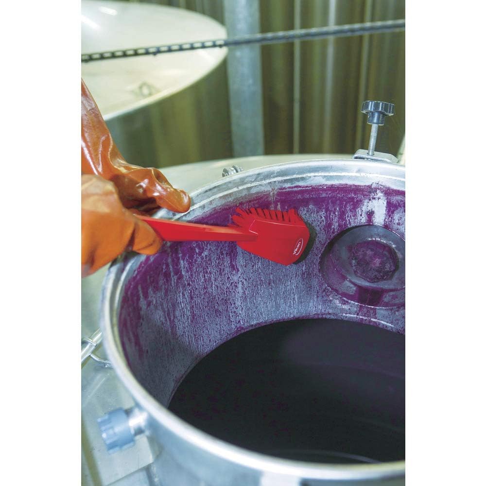 Vikan – 41863 Handbürste mit steifen, abgewinkelten Borsten, Polypropylen-Griff, Polyesterborsten, 15,75 Zoll, Blau 5