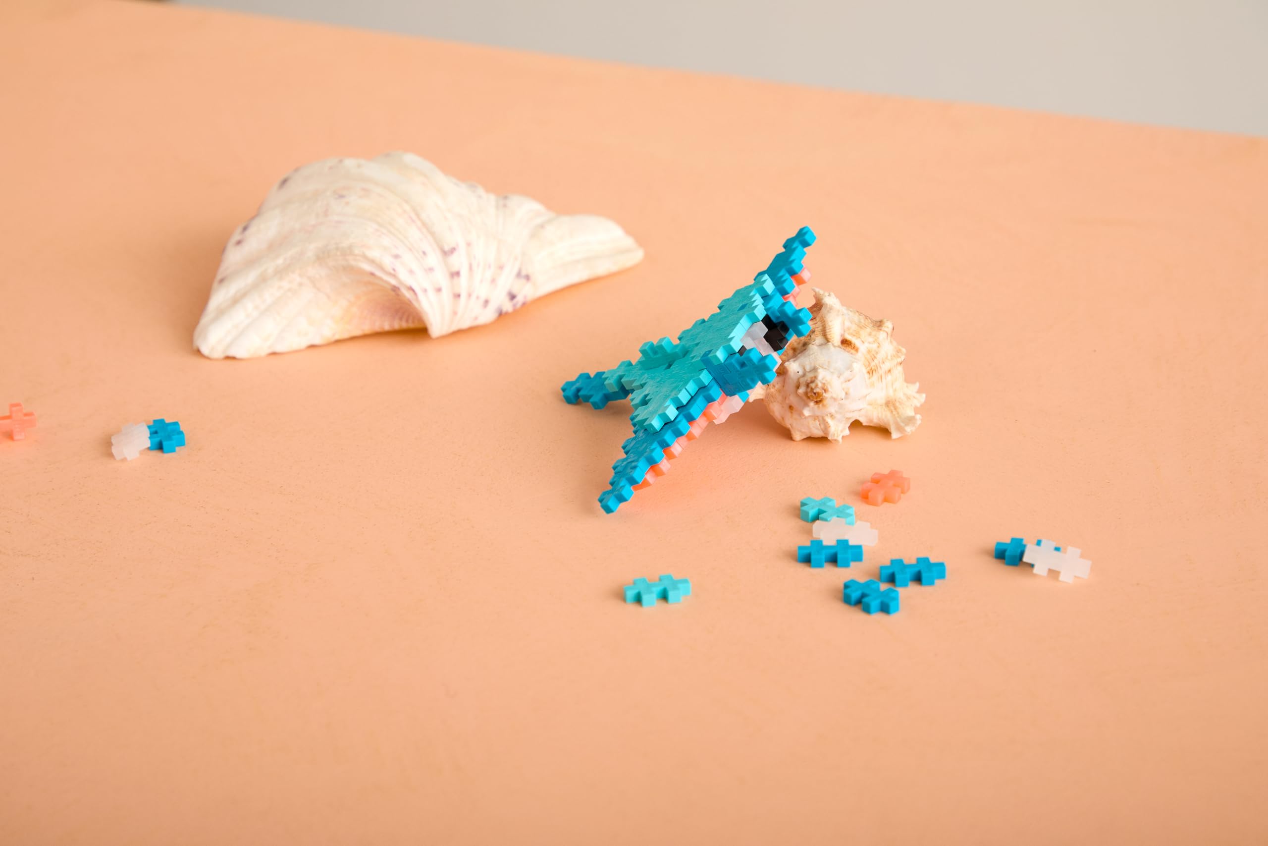 PLUS PLUS Building Blocks Toy - 100-Piece Manta Ray Set for Creative Building 14