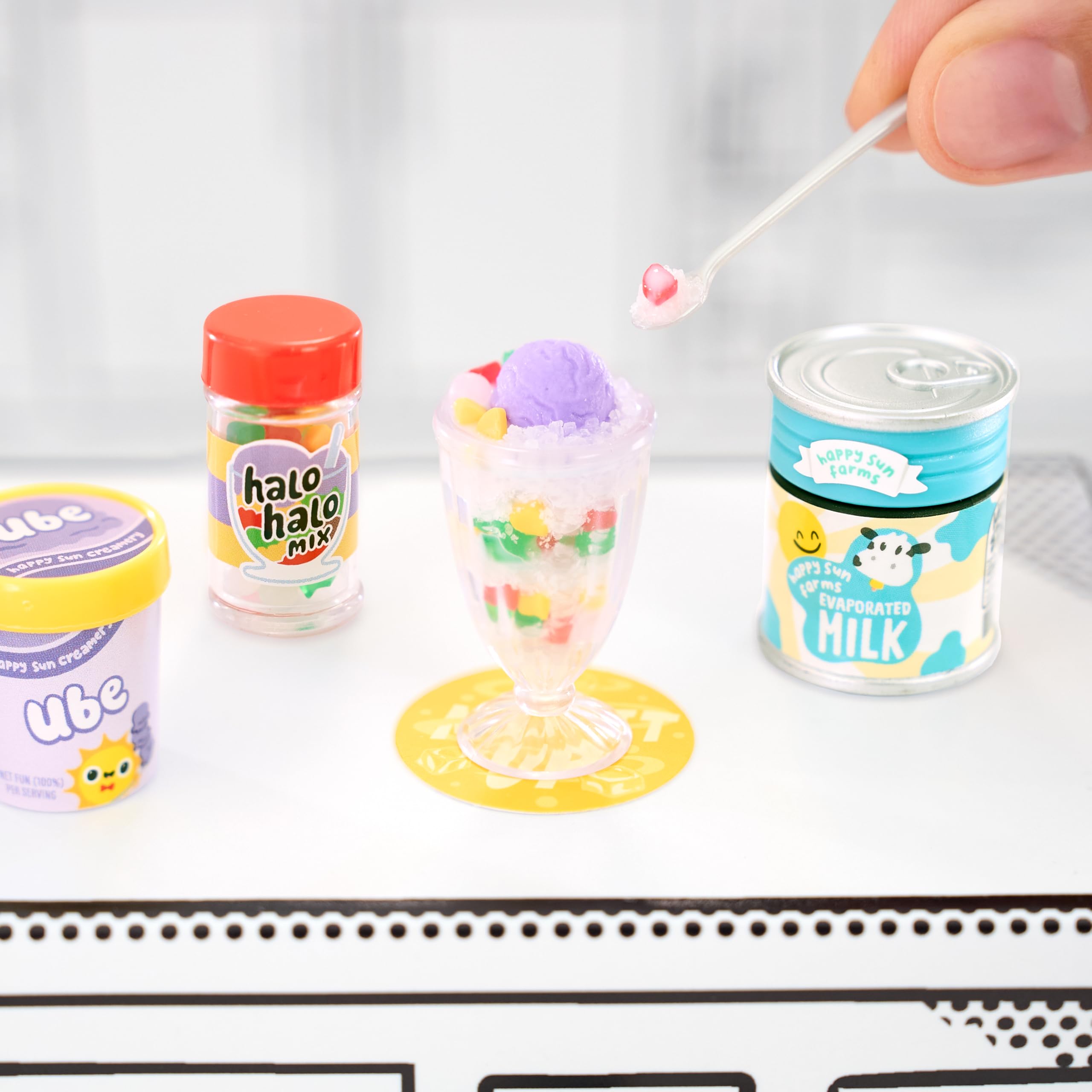 MGAs Miniverse Make It Mini Cafe Serie 4 – DIY-Mini-Sammlerstücke aus Kunstharz für Kinder