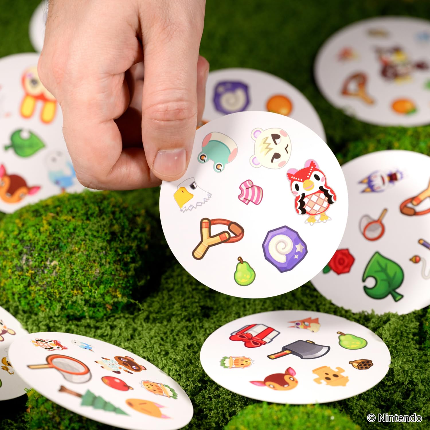 Asmodee Dobble Animal Crossing Family Card Game for 2-8 Players, Ages 4+