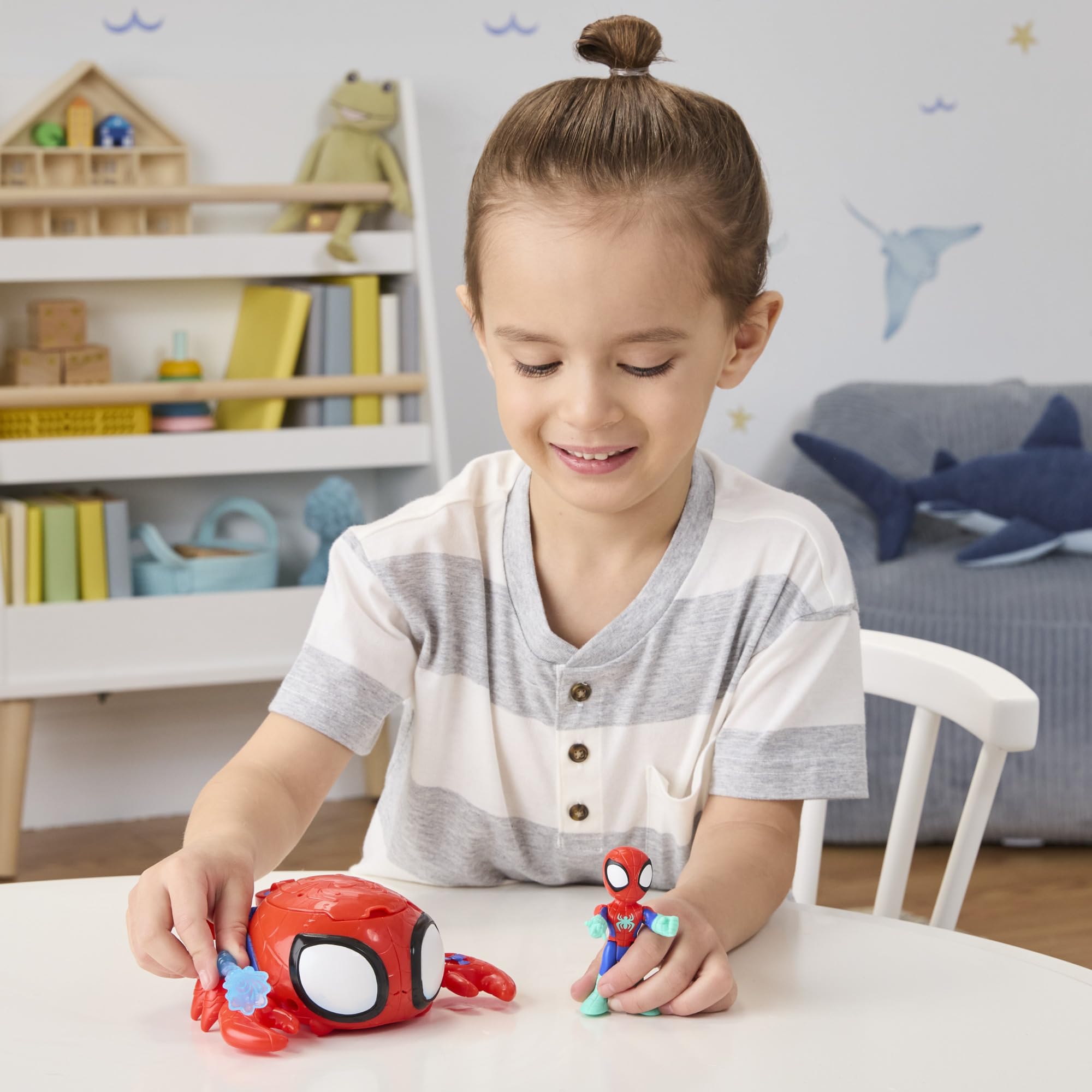 Spidey and His Amazing Friends Water-Webs Spider Crab Submarine Toy - Color-Change Eyes, 3-Inch Vehicle & Action Figure Playset 3