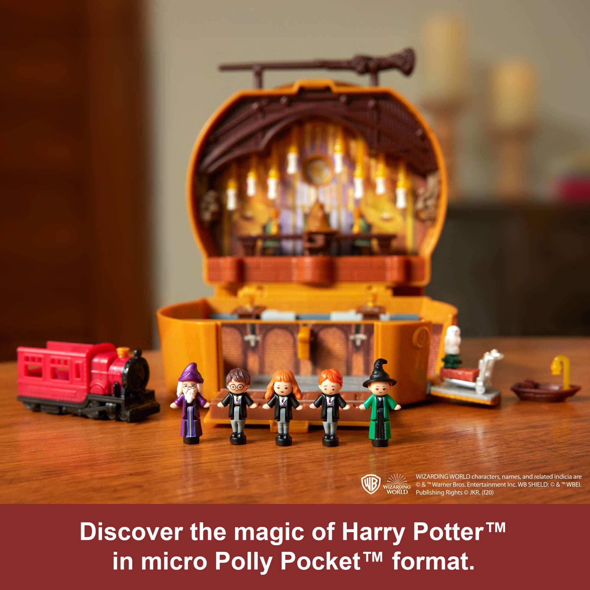 Polly Pocket Harry Potter Collector Playset - Hogwarts Compact with 5 Dolls & 11 Accessories