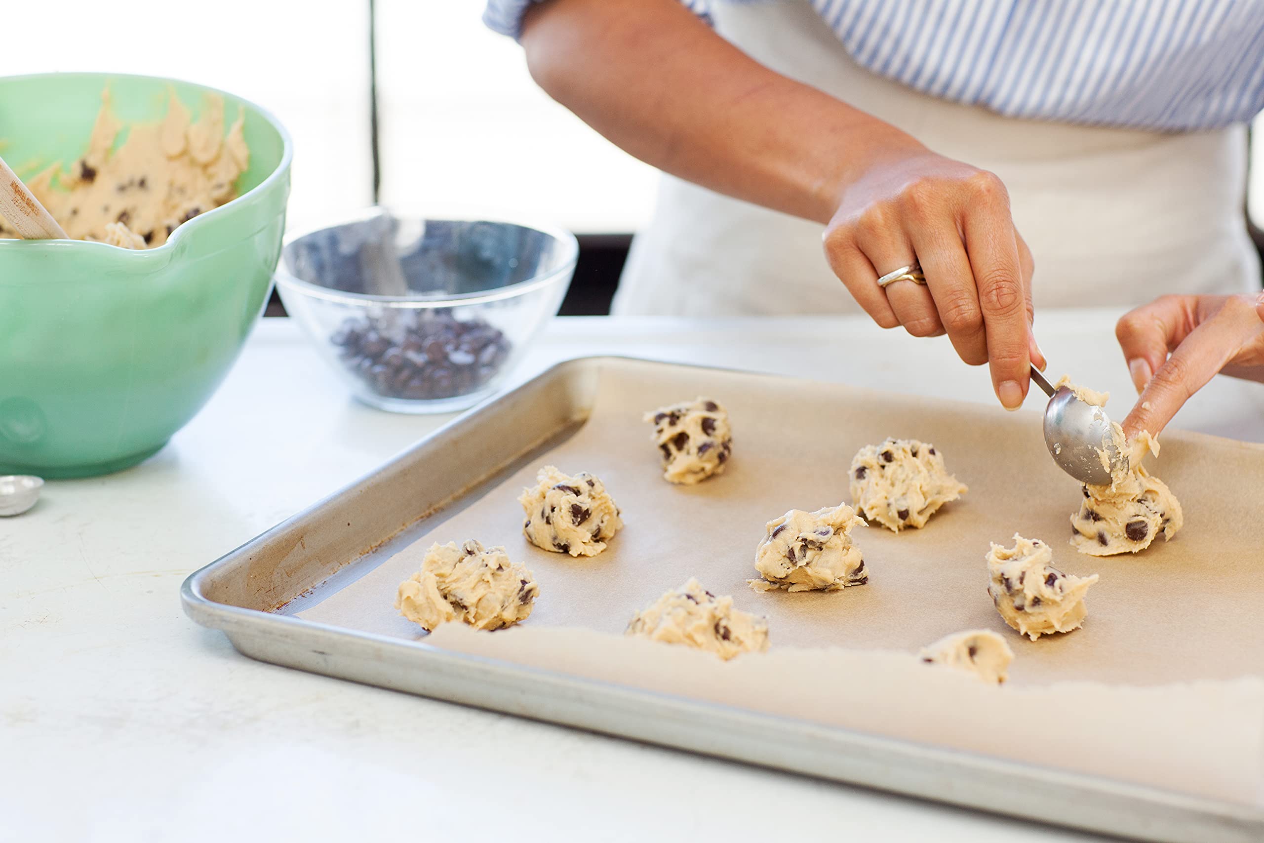 Guittard Bio Akoma Halbsüße Backchips 55 % Kakao, 10 oz (283 g) 3