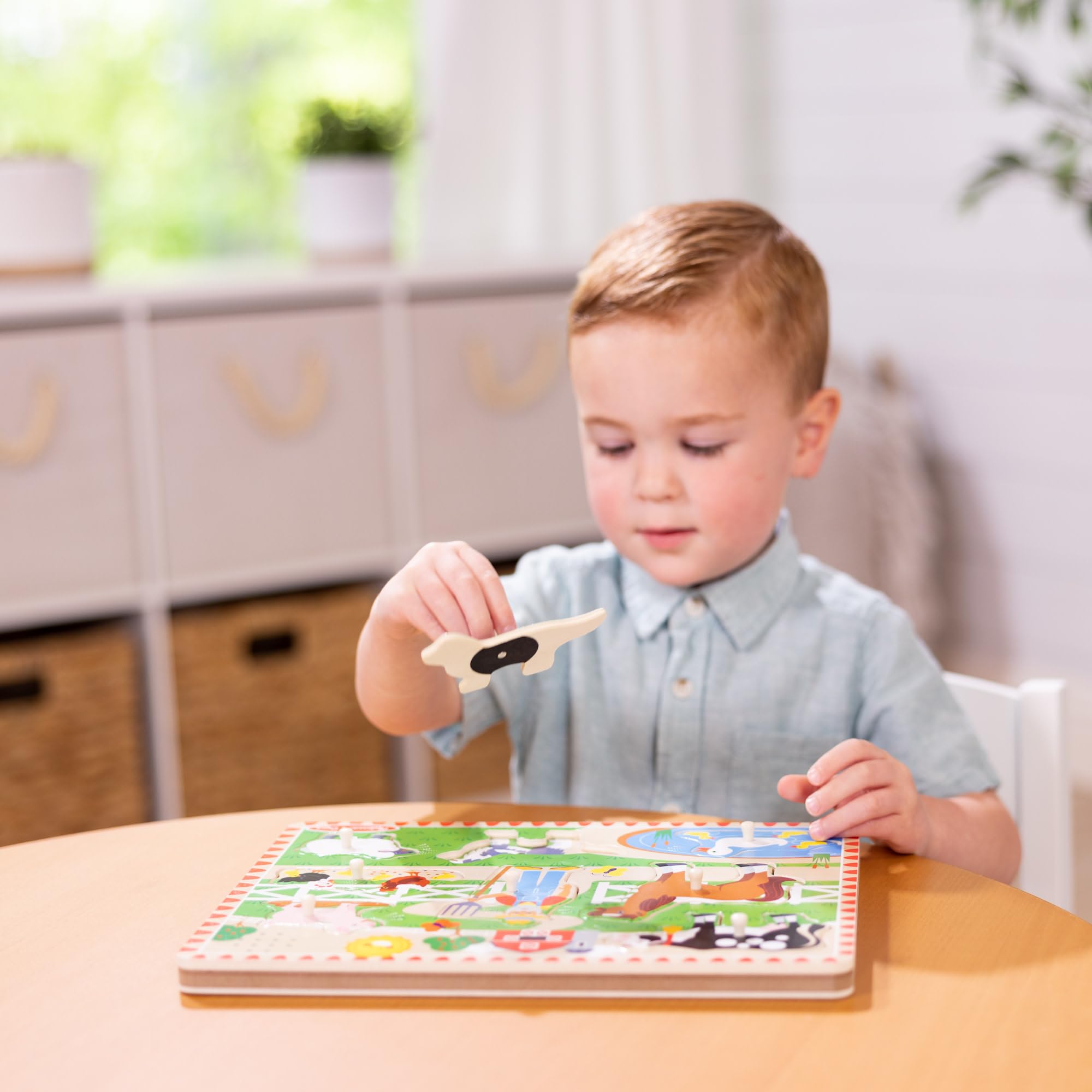 Melissa & Doug Old MacDonald’s Farm − Wooden Animal Sound Puzzle with Pegs | Educational Toy for Toddlers | Age 2+ 2