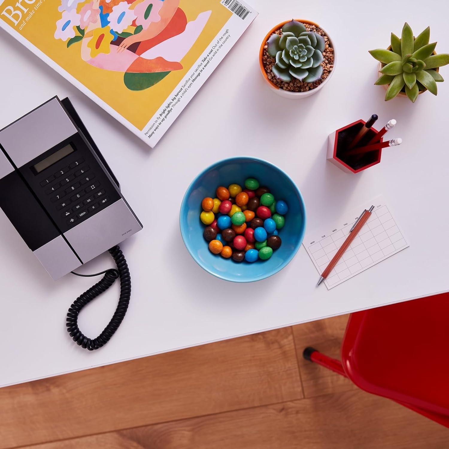 M&M's Crispy Chocolate Bulk Box - 24 Pack Movie Night Snacks, Chocolate Gifts