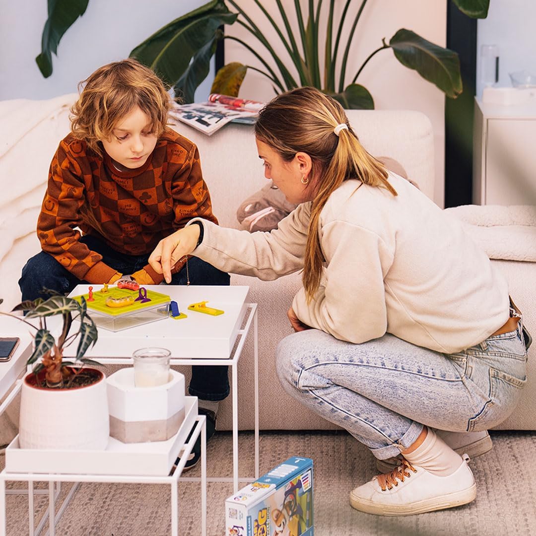 SmartGames Smart Dog Puzzle Game with 60 Challenges for Ages 7+ 4