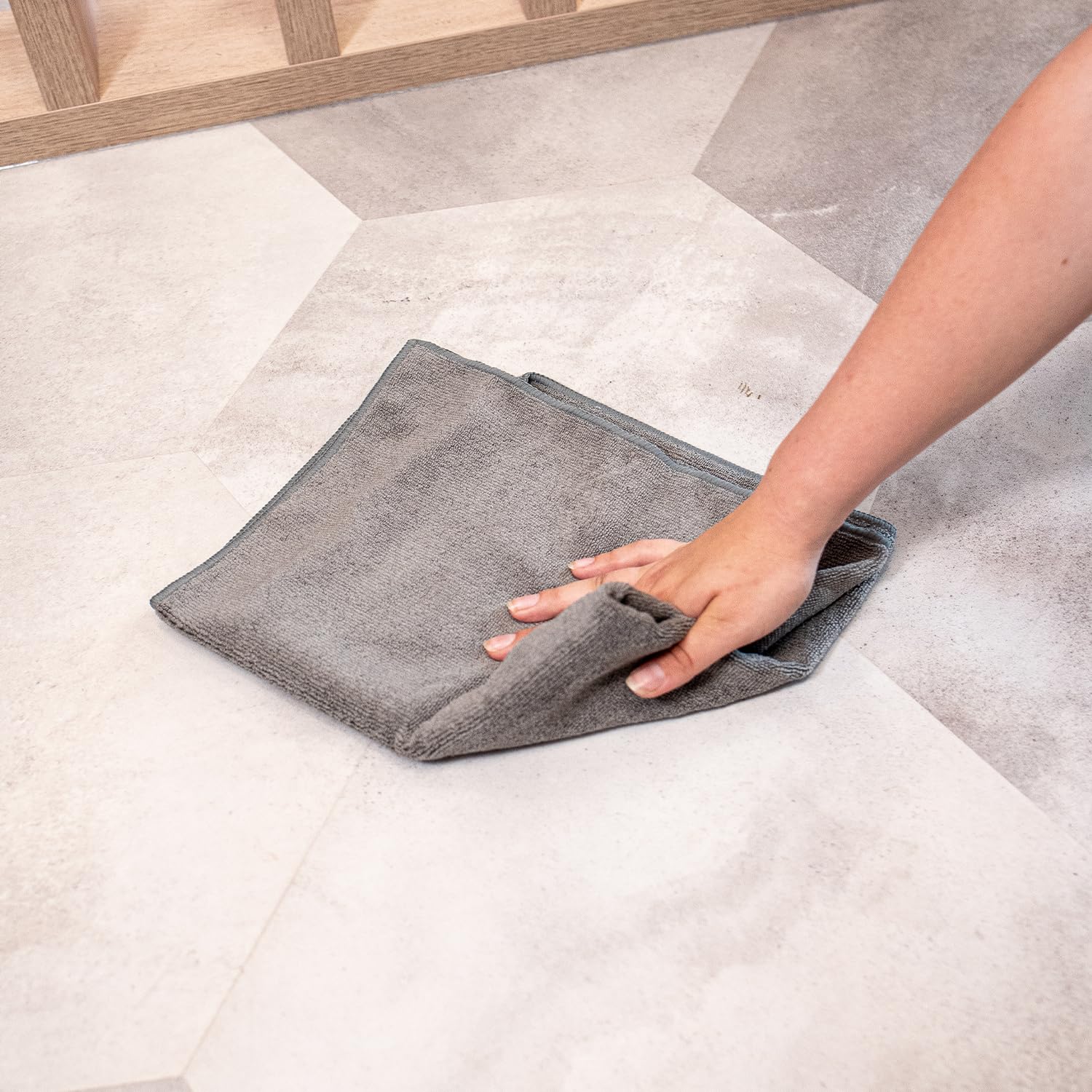 Sorbo - Extra Large Microfibre Cleaning Cloth for Floors, Tiles & Cars 3