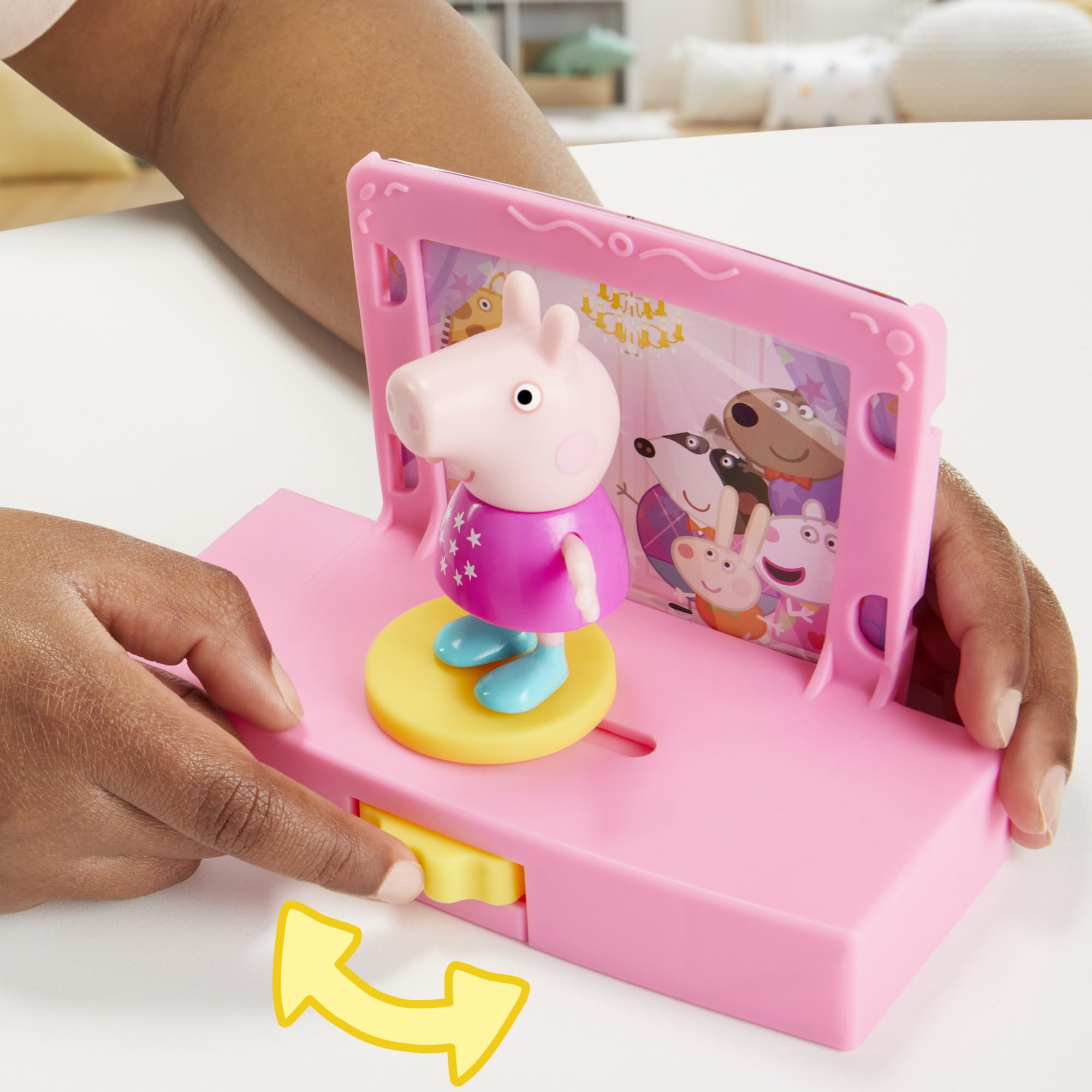 Peppa Pig Peppa's Dance Party Playset - Interactive Twirling Stage & Dress Shop for Ages 3+ 3