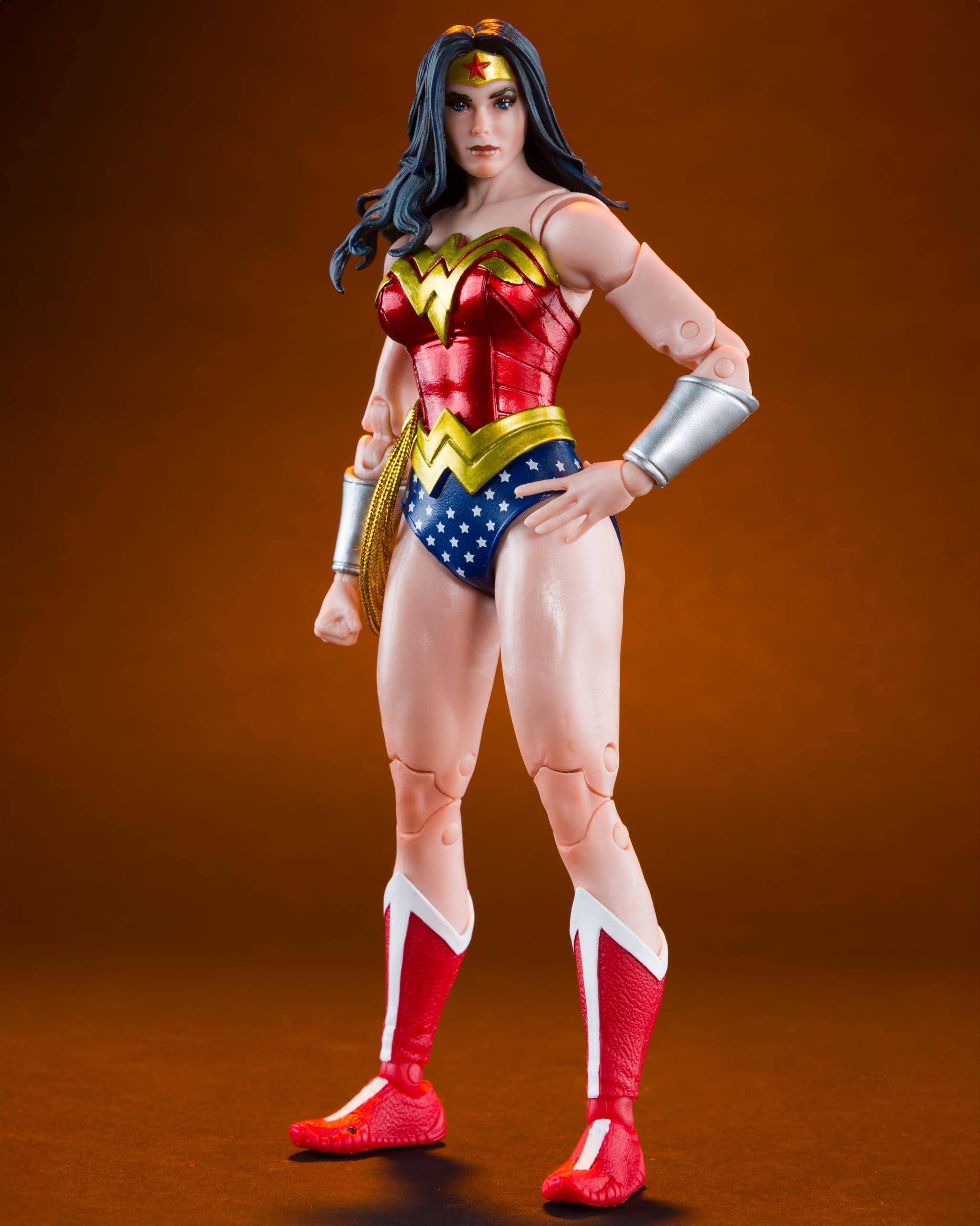McFarlane DC Multiverse Wonder Woman (Classic) 7in Action Figure Vault Collection