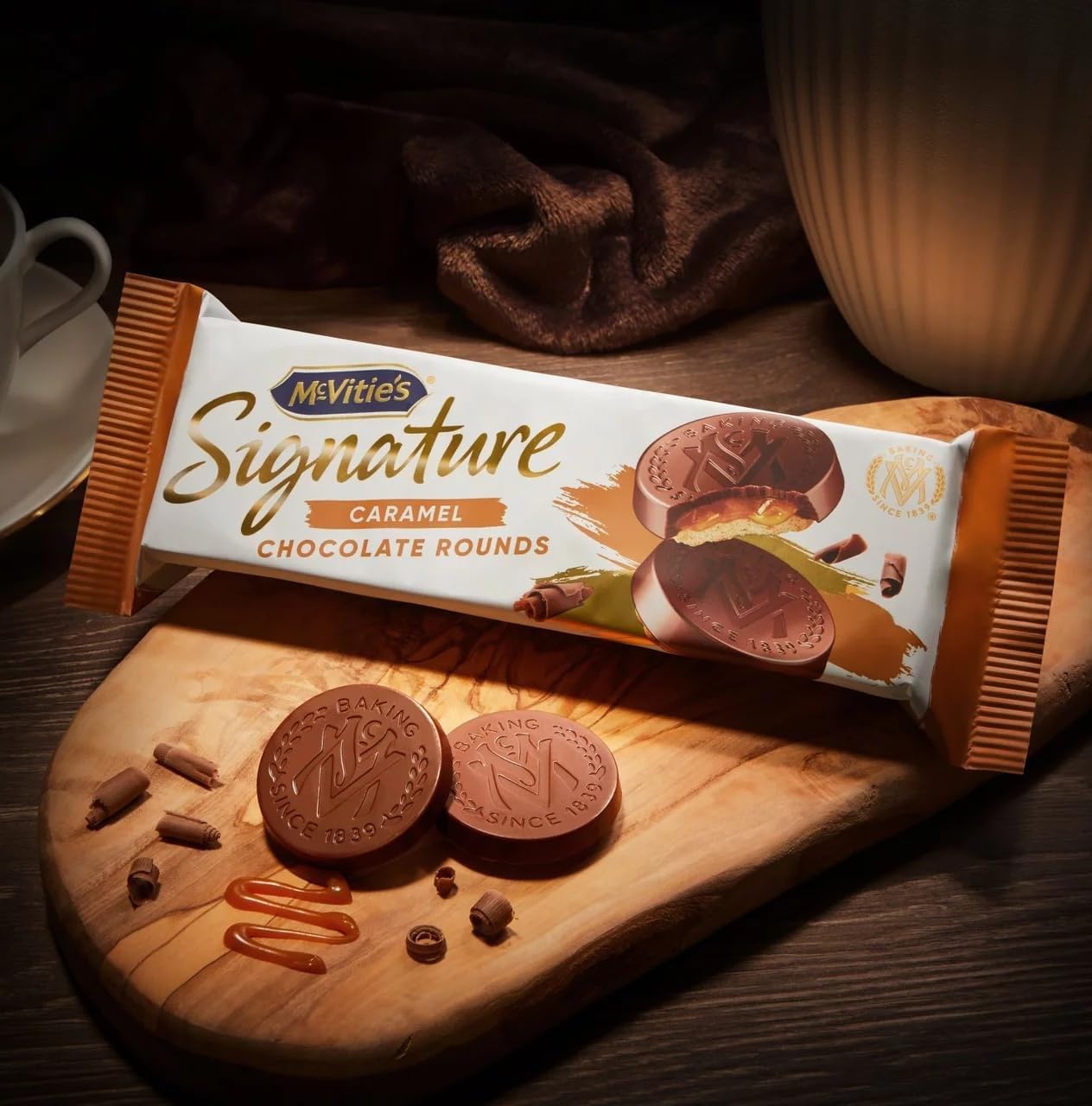 McVitie's Signature Caramel Chocolate Rounds Biscuits (109 g) 3
