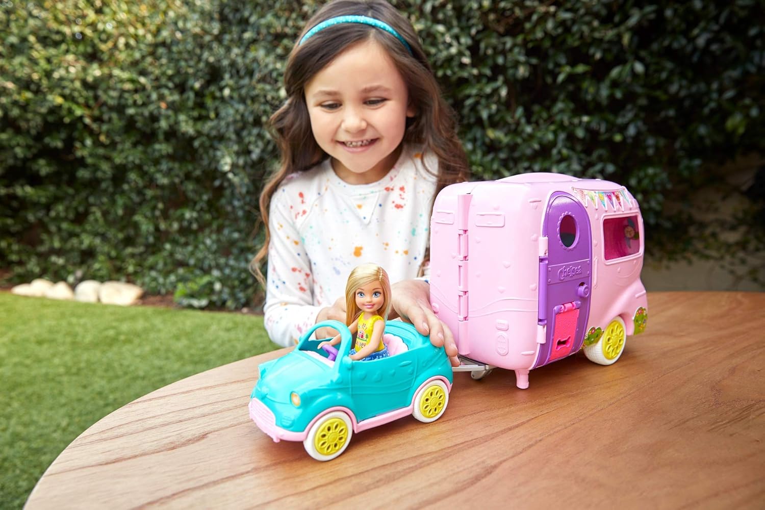 Barbie Club Chelsea Camper Playset - Vehicle, Doll, Puppy & 10 Accessories for Ages 3+ 4