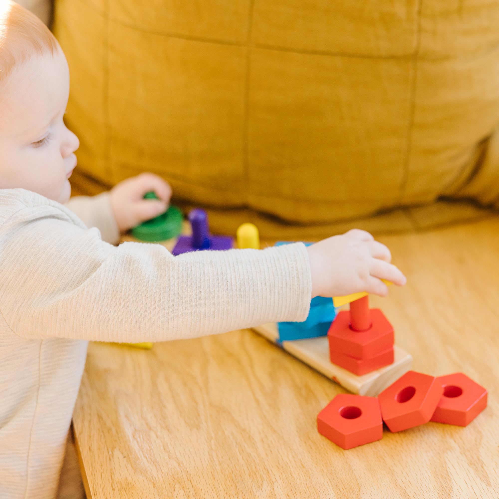 Melissa & Doug Stack and Sort Board - Wooden Educational Toy for Toddlers 2+ 15