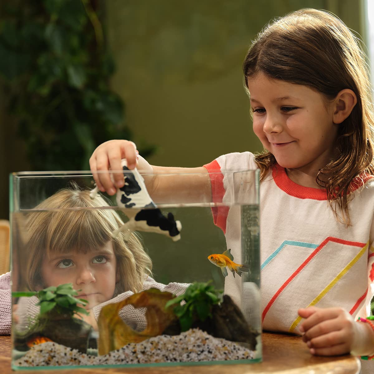 Schleich Farm World Holstein Cow Toy Figure - Realistic Hand-Painted Play Figure for Ages 3+ 7