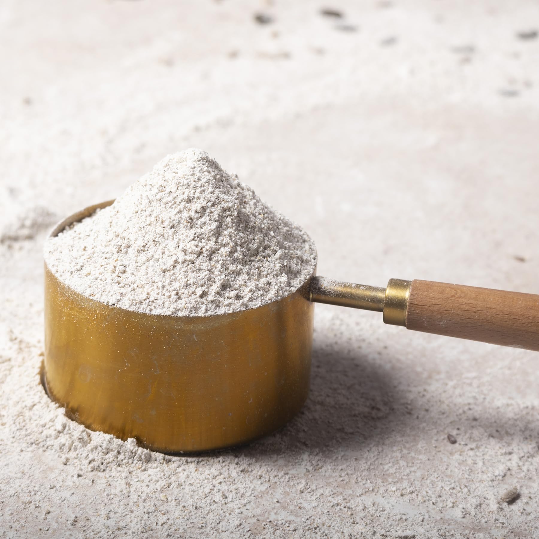 Wholefood Earth 100% Wholemeal Rye Flour Stoneground 500g 2