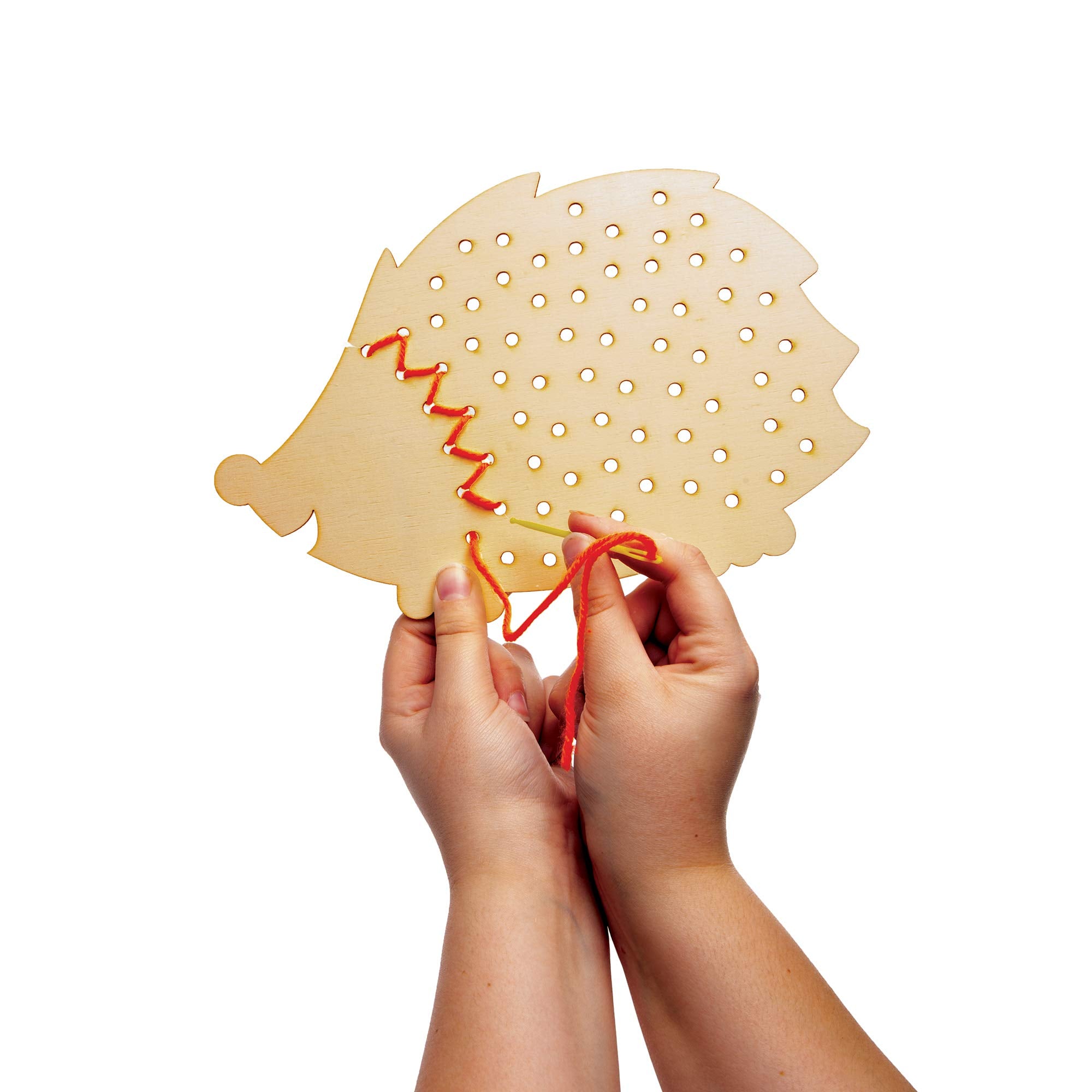 Baker Ross AW934 Hedgehog Wooden Threading Kit - Arts and Crafts for Kids (Pack of 4)