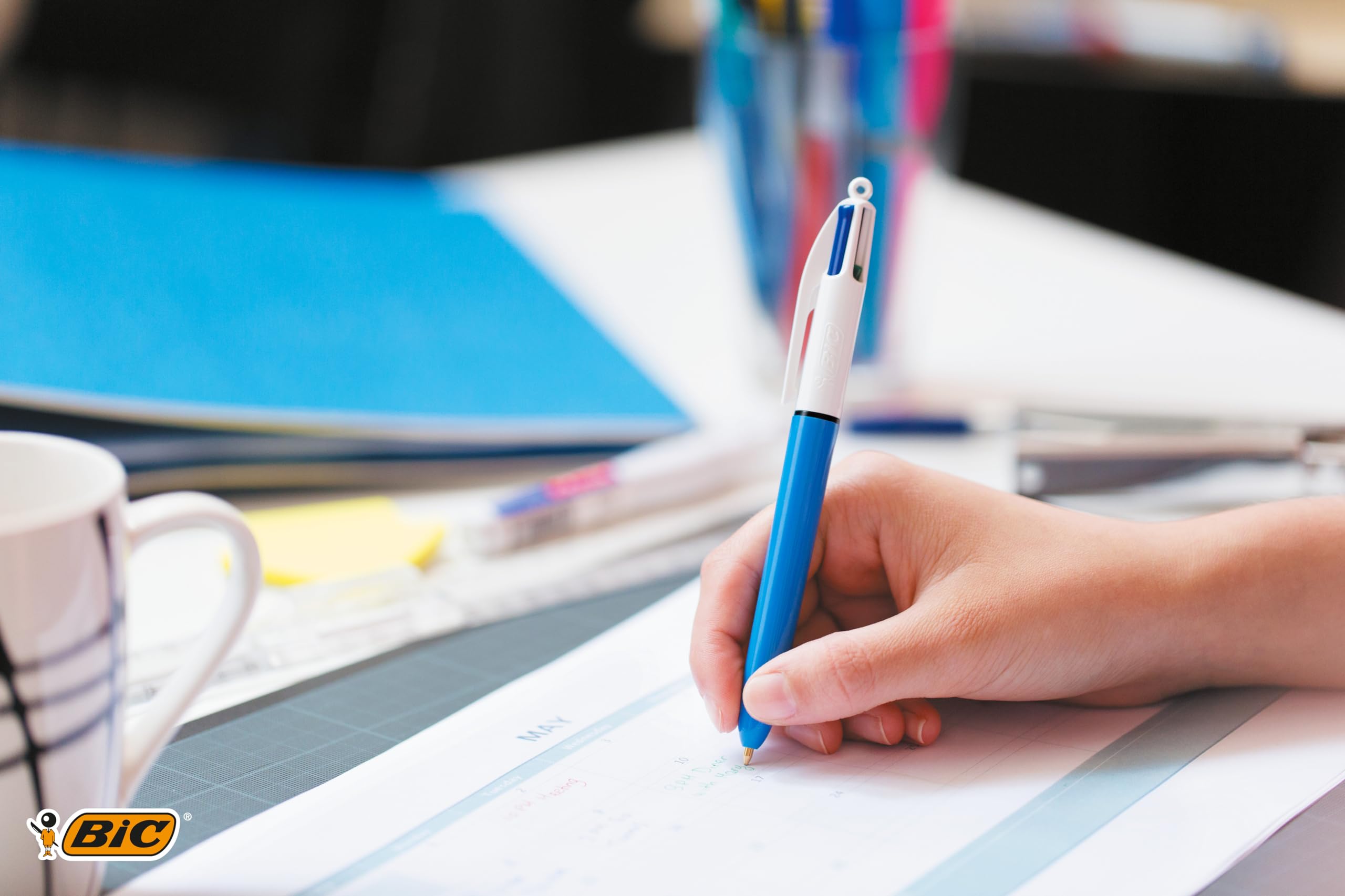 BIC Studenten-Schreibwarenset – 23-teiliges Paket mit schwarzen, farbigen und Textmarkern 3