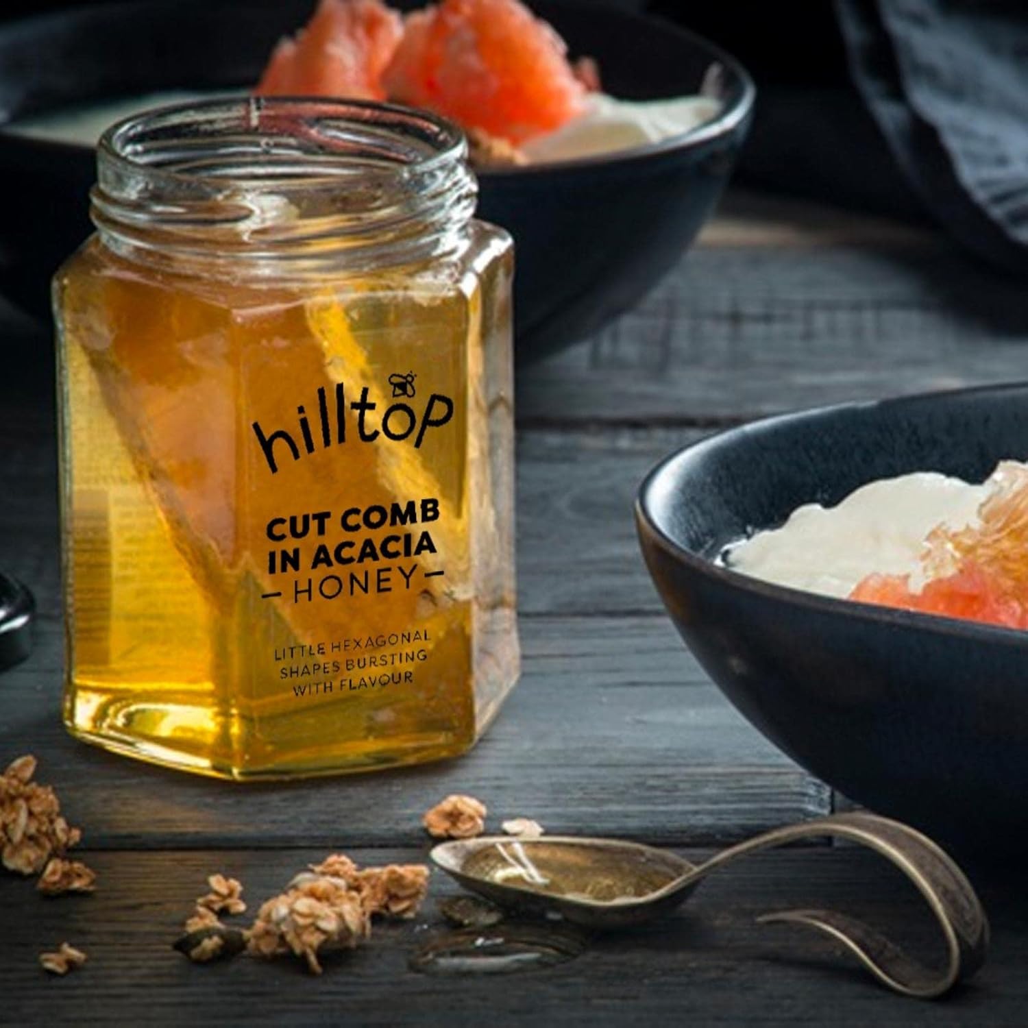Hilltop Honey - Cut Comb in Acacia Honey 340g 3