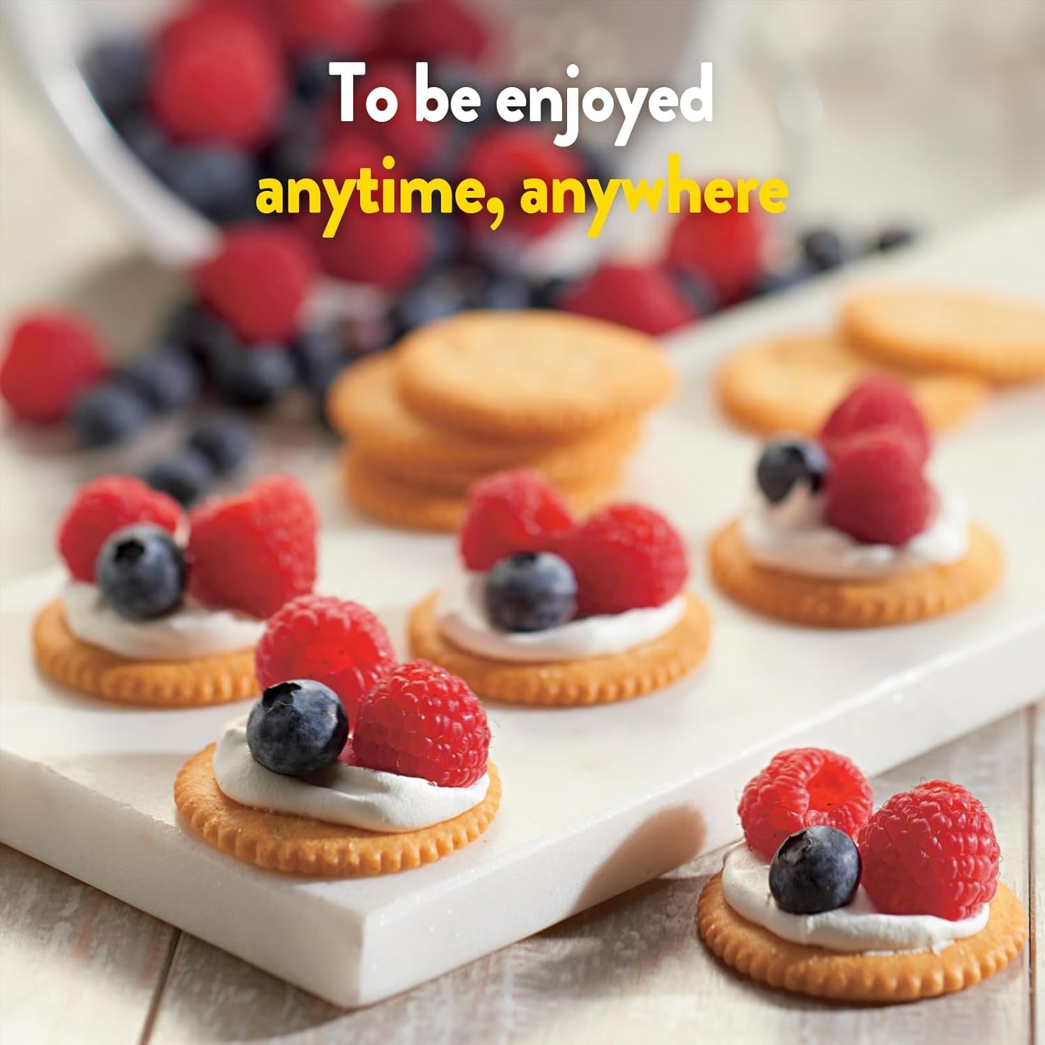 RITZ Breaks Original Crackers, Classic Crisp Savoury Crackers 176g 7