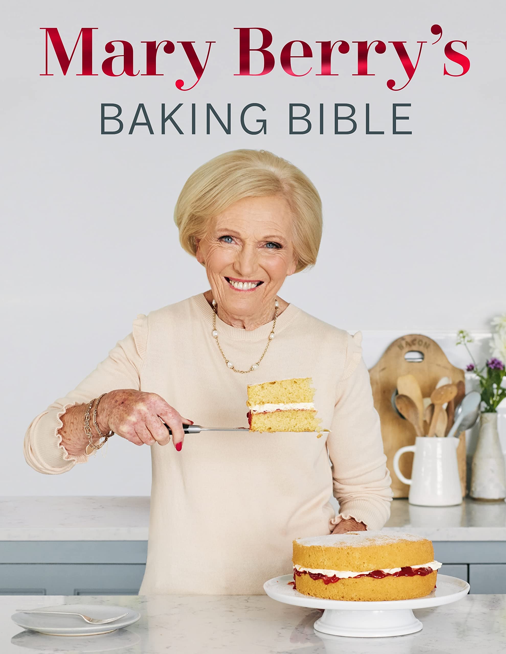 Mary Berry BBC Baking Bible - Revised Edition | Hardcover | 416 Pages