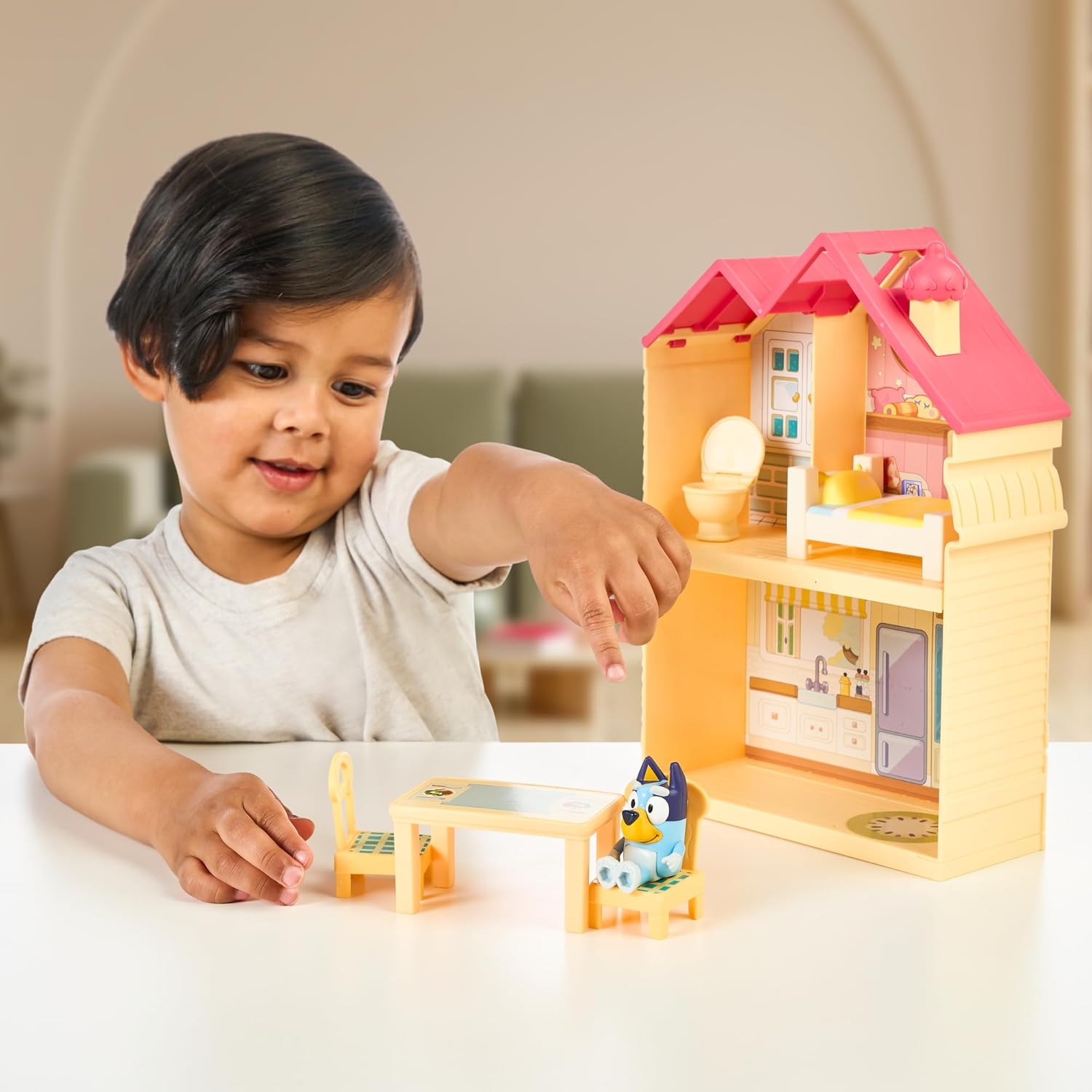 Mini Bluey Home Playset - Compact House with Carry Handle & 3 Rooms 6