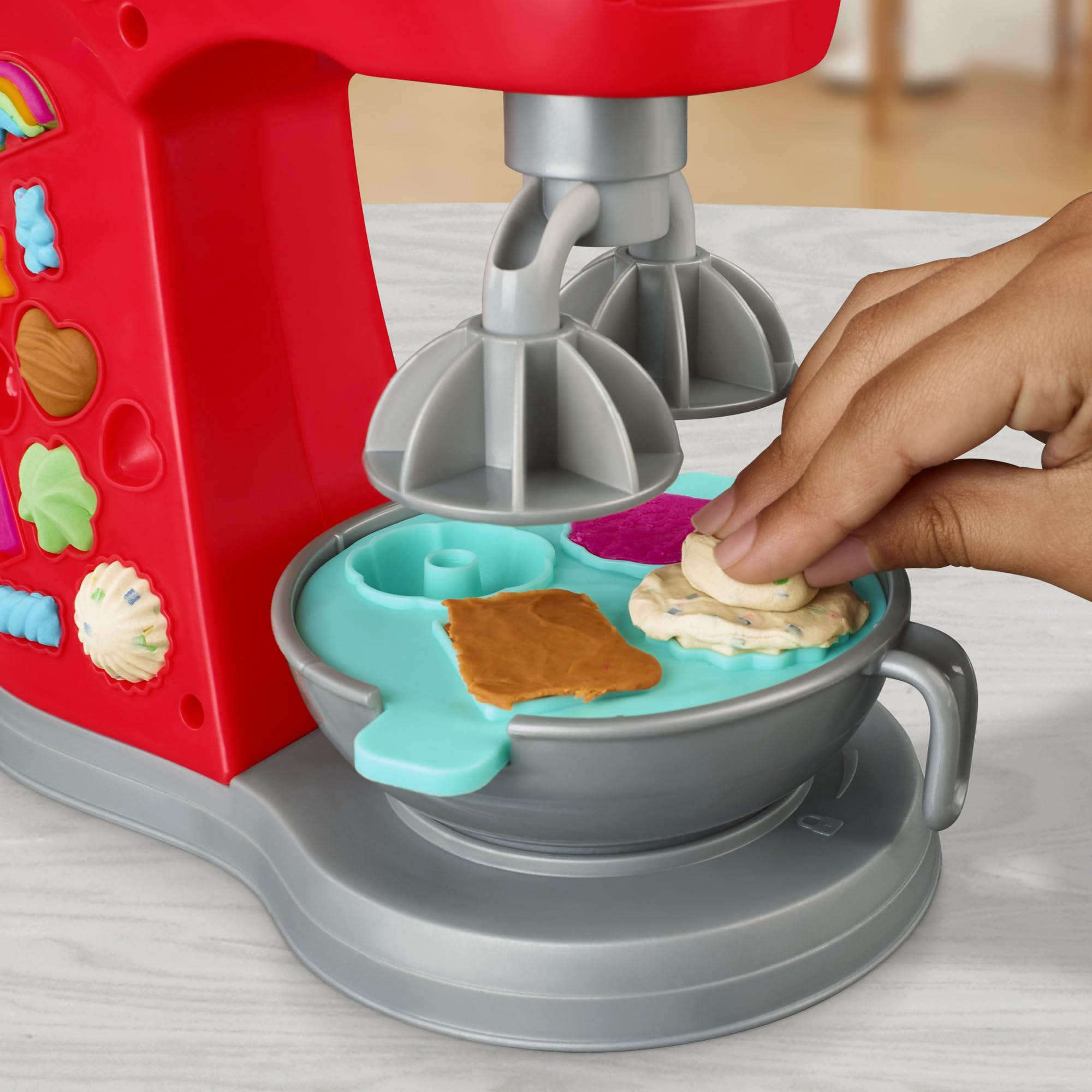 Play-Doh Kitchen Creations Magical Mixer Spielset – Spielzeugmixer mit 5 Dosen Play-Doh für Kinder ab 3 Jahren 6