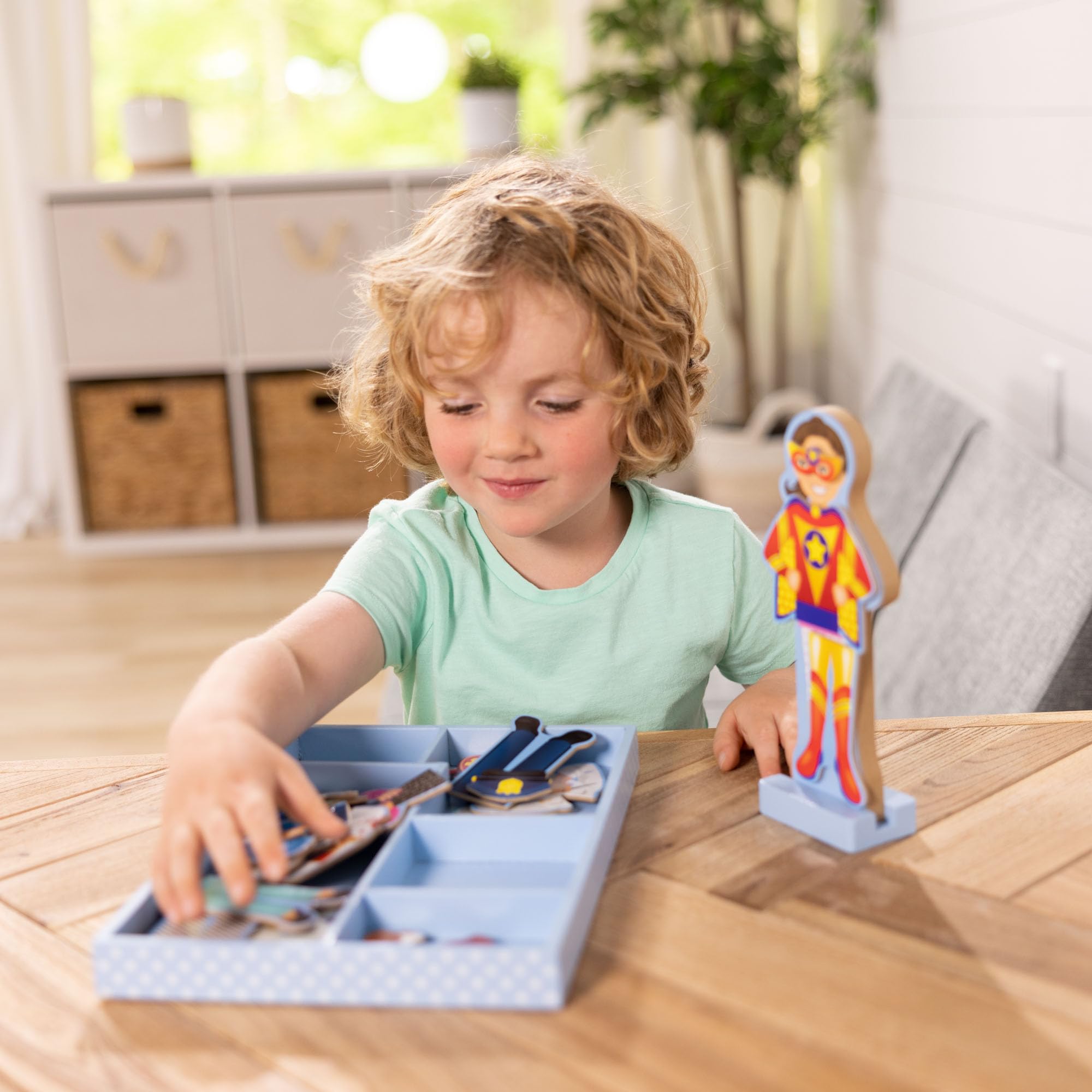 Melissa & Doug Magnetic Dress-Up Doll Set Julia - 24 Magnetic Pieces | Ages 3+