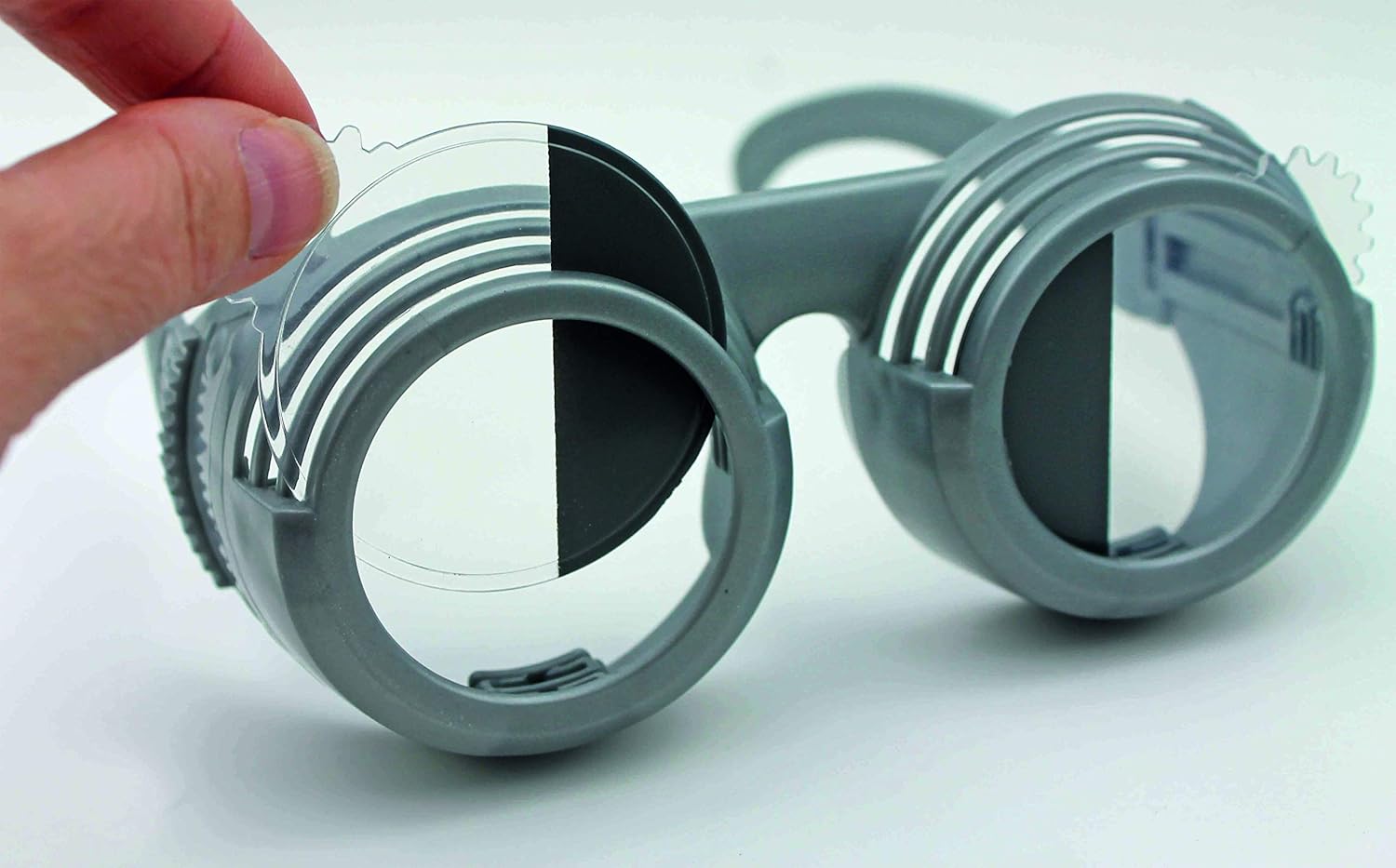 Brainstorm Toys E2064 See The World Through Others' Eyes - STEM Optics Playset for Kids 6+ 4