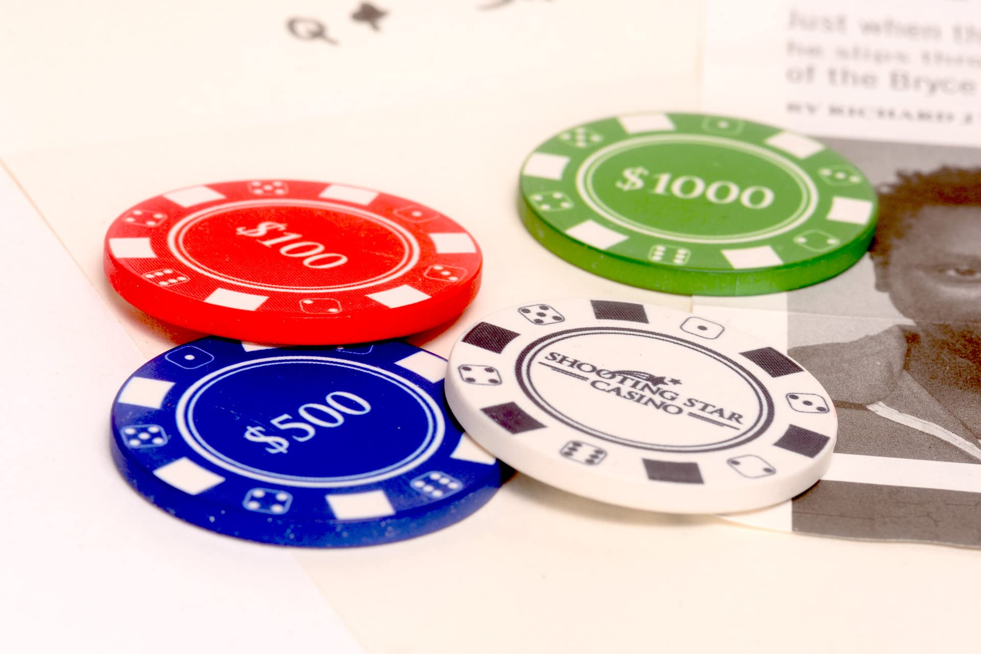 The Mystery Agency: Der verschwindende Spieler – Immersives Detektiv-Puzzle 7