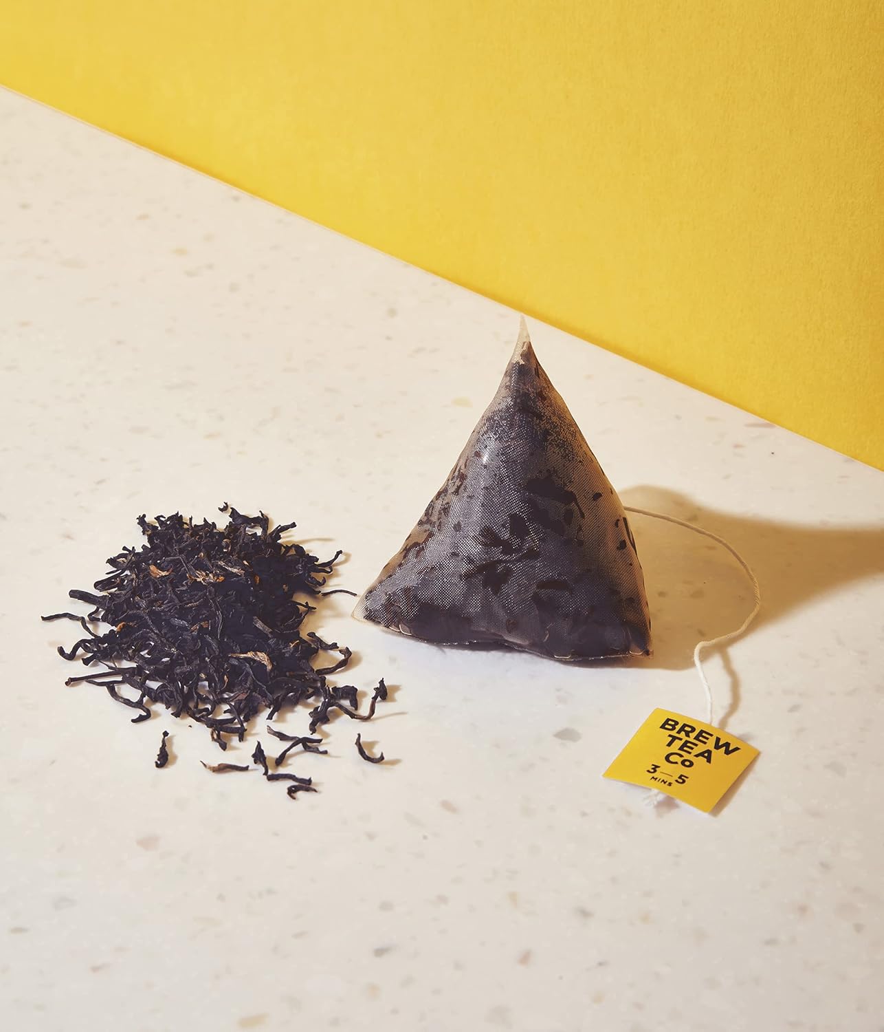 Brew Tea Co – Englischer Frühstückstee in klassischer Dose – Stark &amp; ​​Malzig – 25 Teebeutel 5