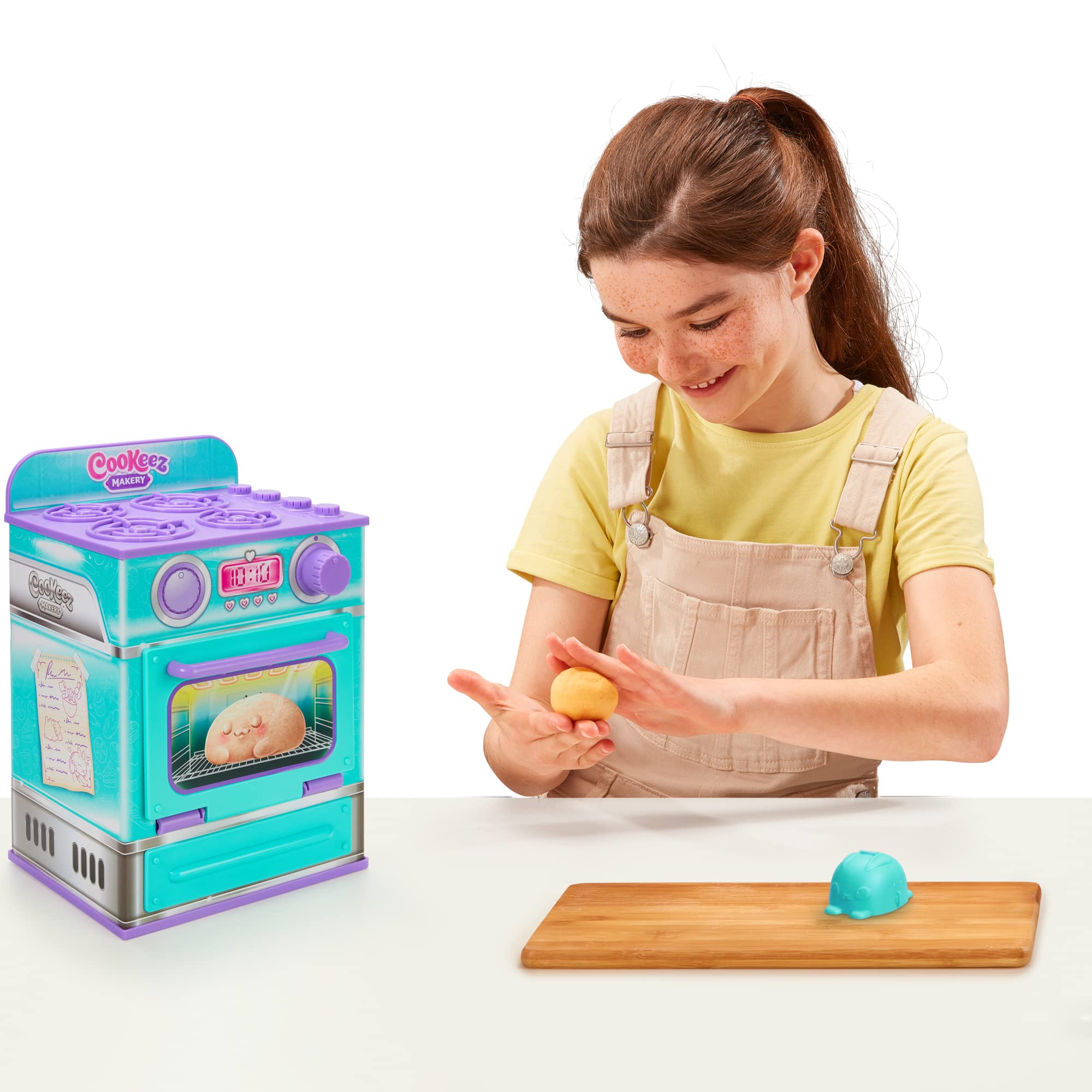 Cookeez Makery Oven Playset - Interactive Baked Treatz Plush Toy for Ages 5+ 3