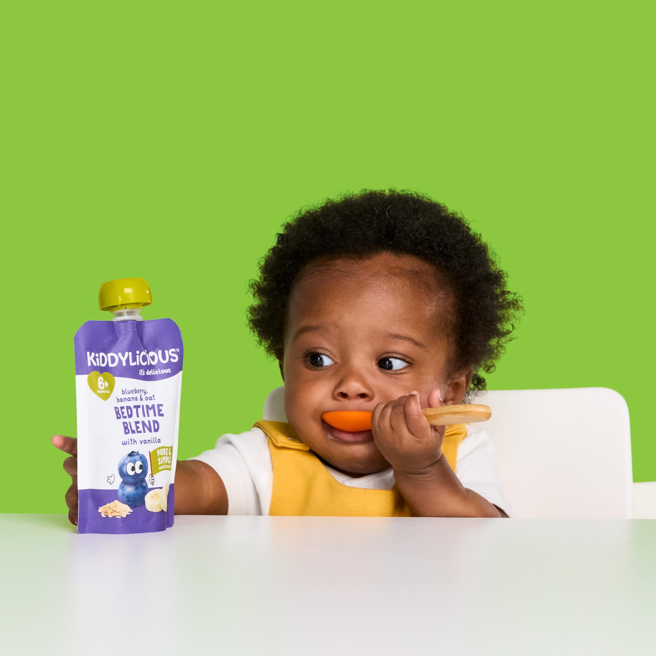 Kiddylicious Strawberry & Banana Yoghurt Pouches - 100g (Pack of 6) | Source of Calcium 4