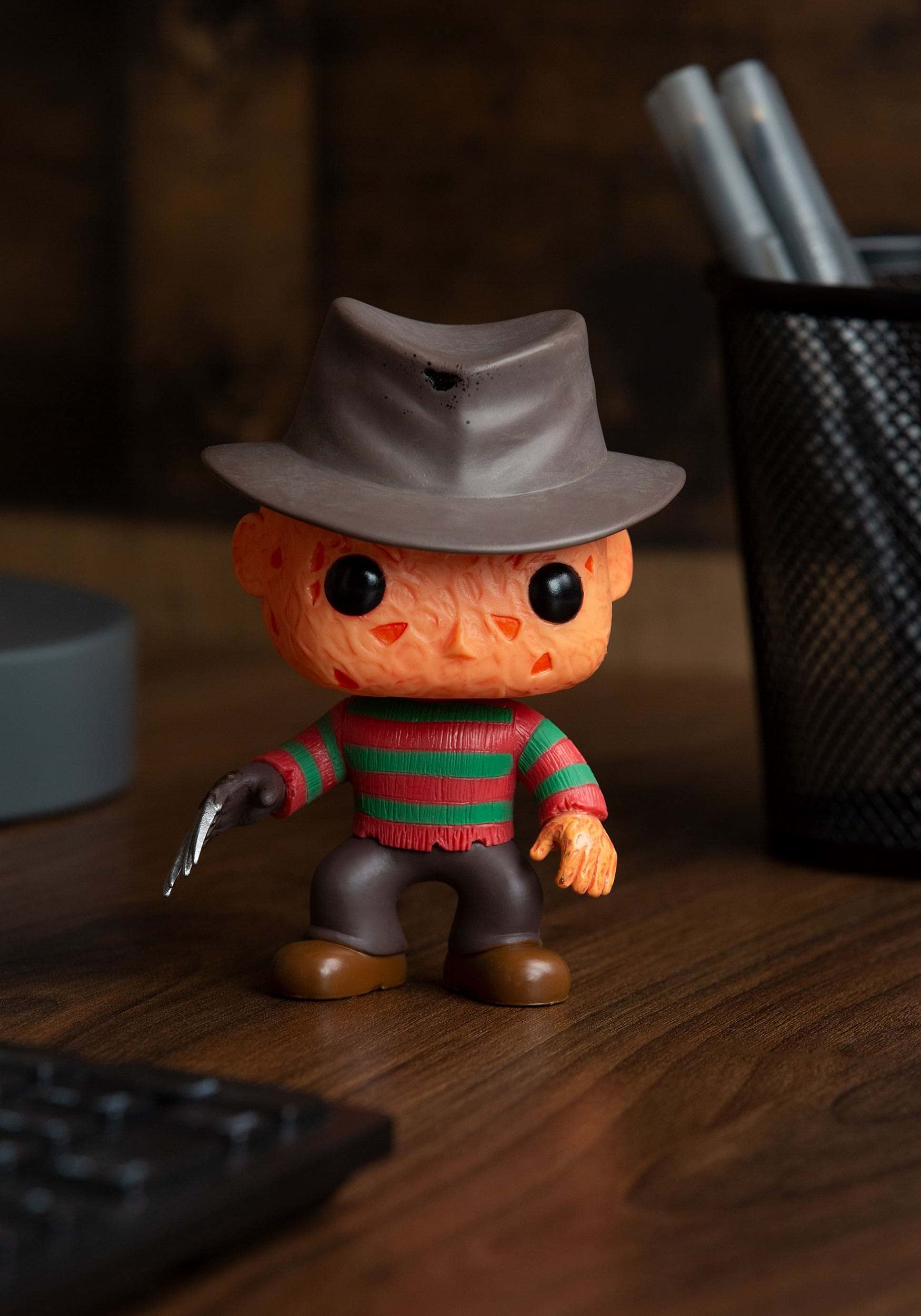 Funko Pop! Movies - Freddy Krueger Vinyl Figure - Nightmare on Elm Street Collectible 3