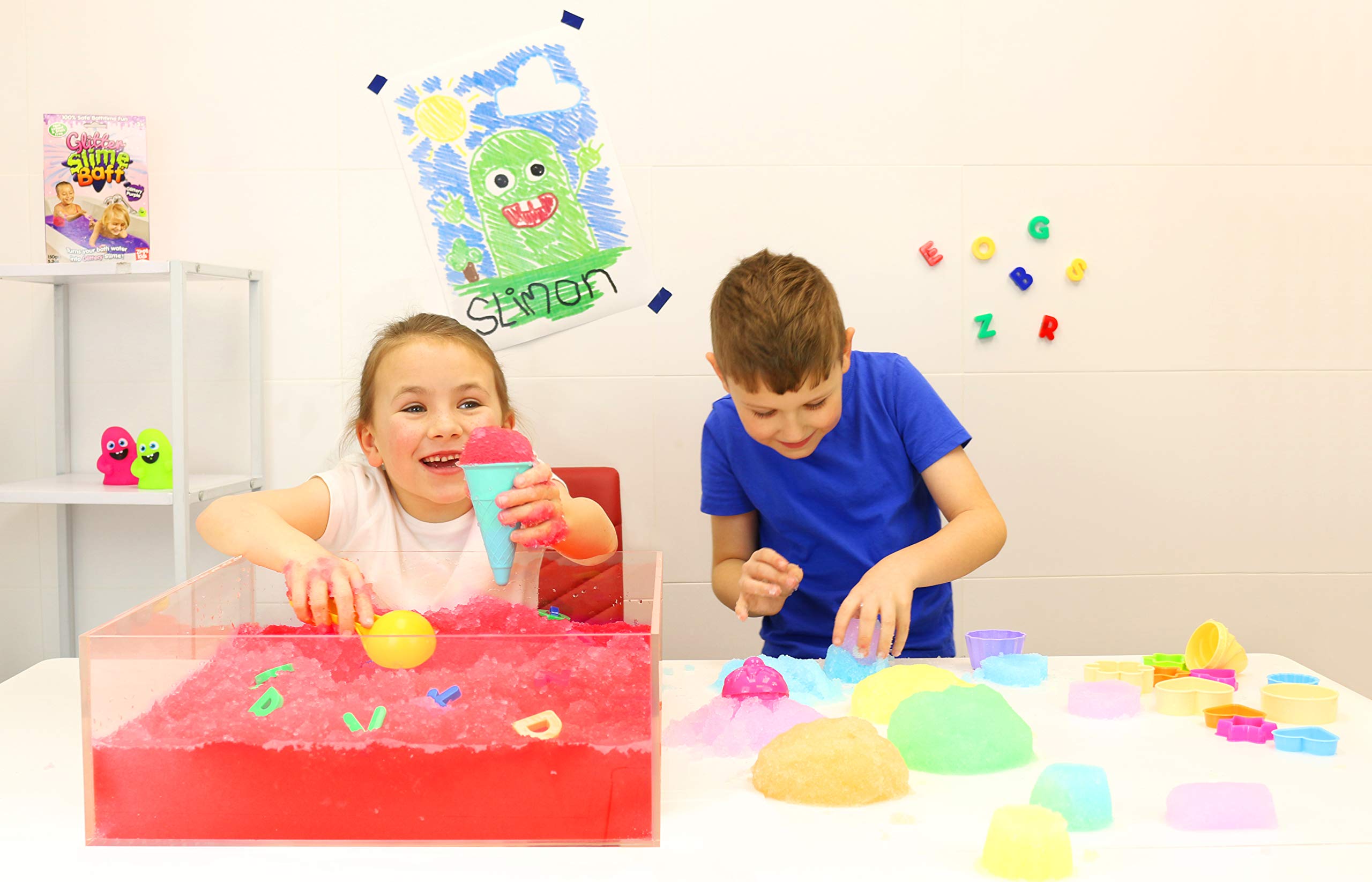 Zimpli Kids Gelli Play Red - Magically Turns Water into Thick, Colourful Goo 4