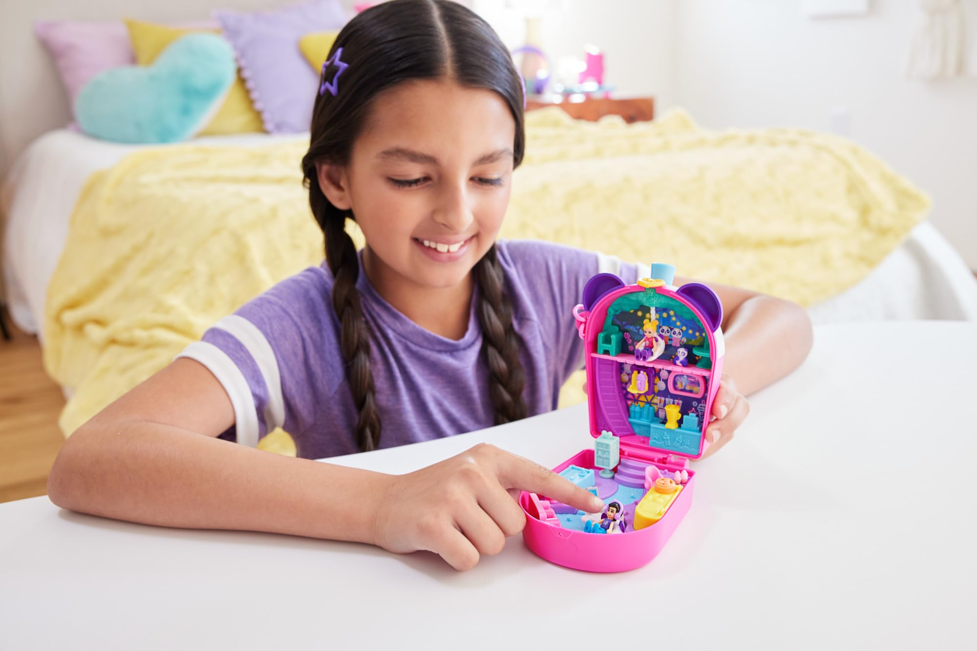 Polly Pocket Bubble Tea Panda Compact Playset with 2 Micro Dolls & 15-Piece Accessories - HWN95