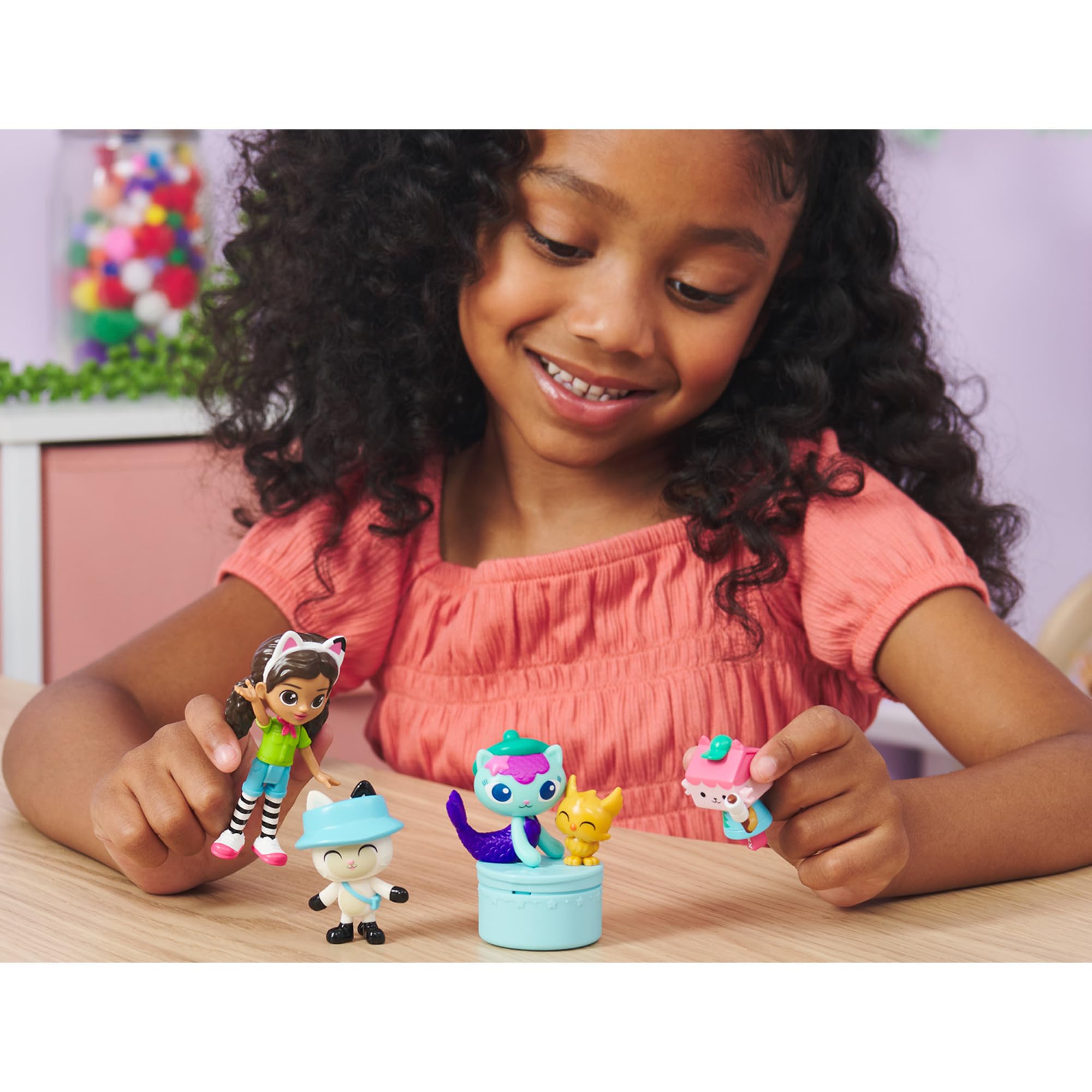 Gabby's Dollhouse Campfire Gift Pack - 4 Collectible Figures with Surprise Accessory & App Reward, Ages 3+ 9