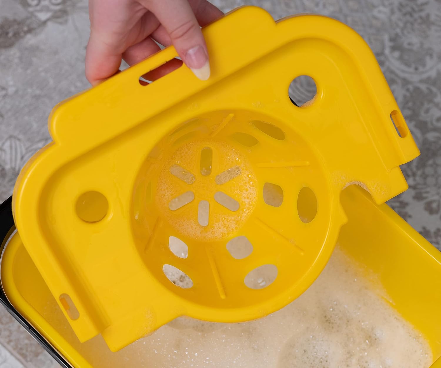 Addis Mop Pail and Wringer 12L - Sunshine Yellow 4