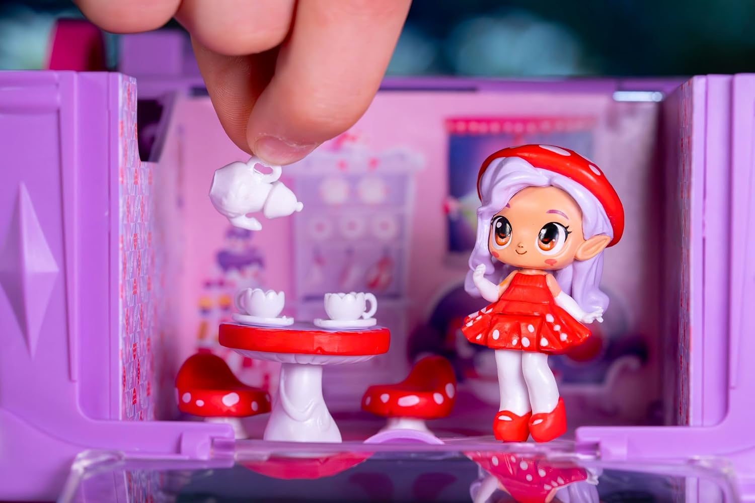 Secret Findees Magic Mailbox - 10+ Surprise Reveals & Mini Playset - Ages 4+ 7